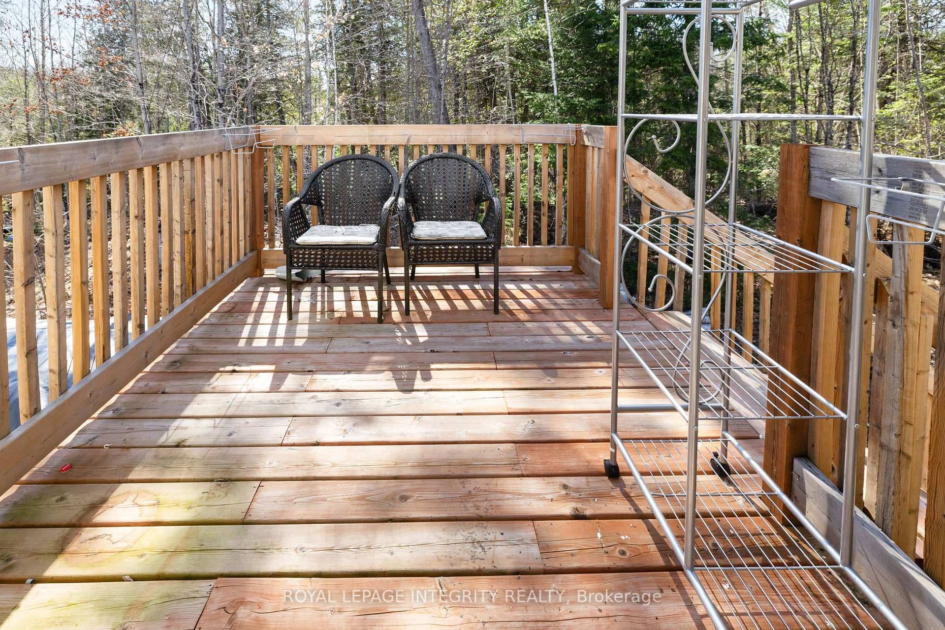 Upper Level Deck