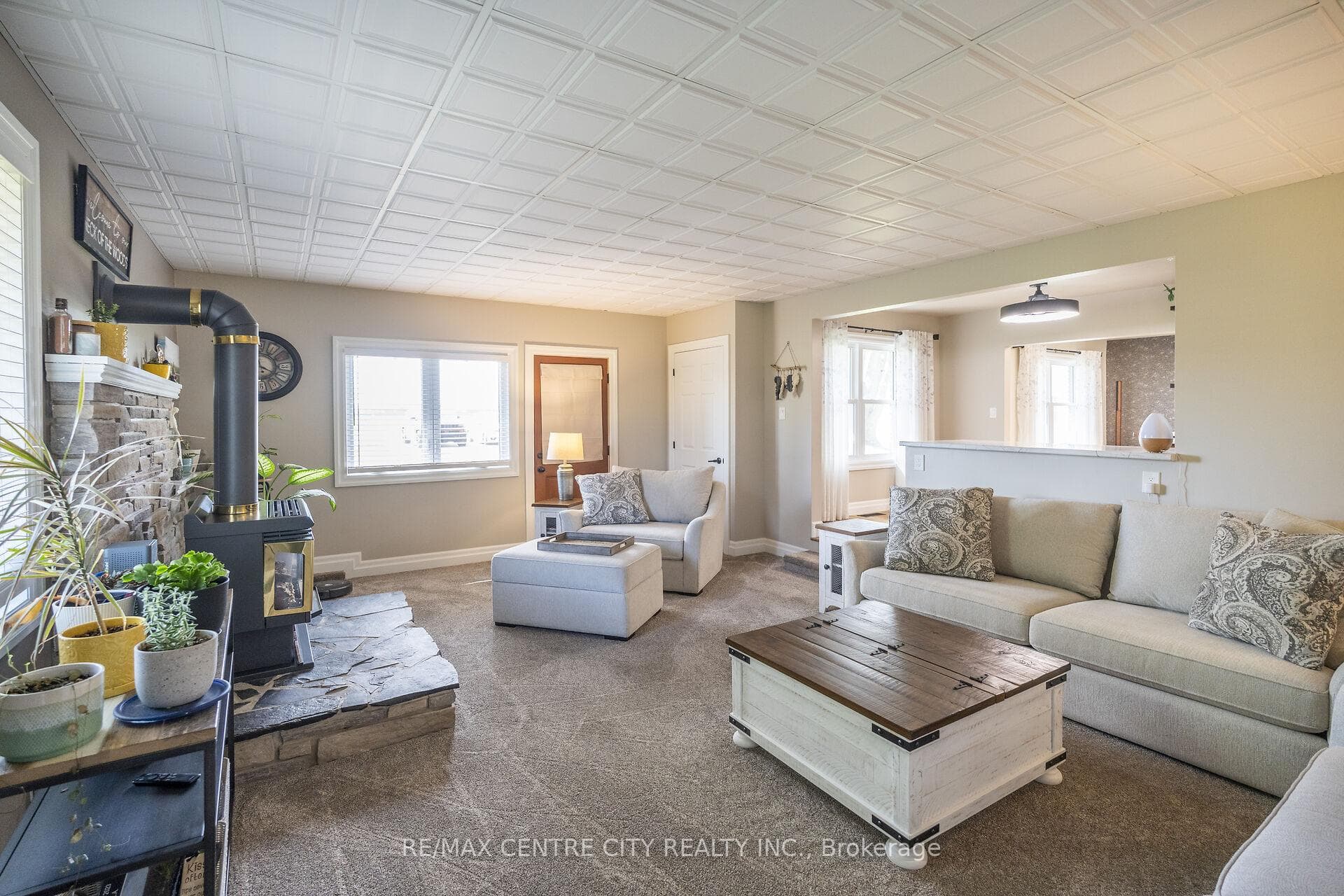29883 West Bothwell Road photo 9