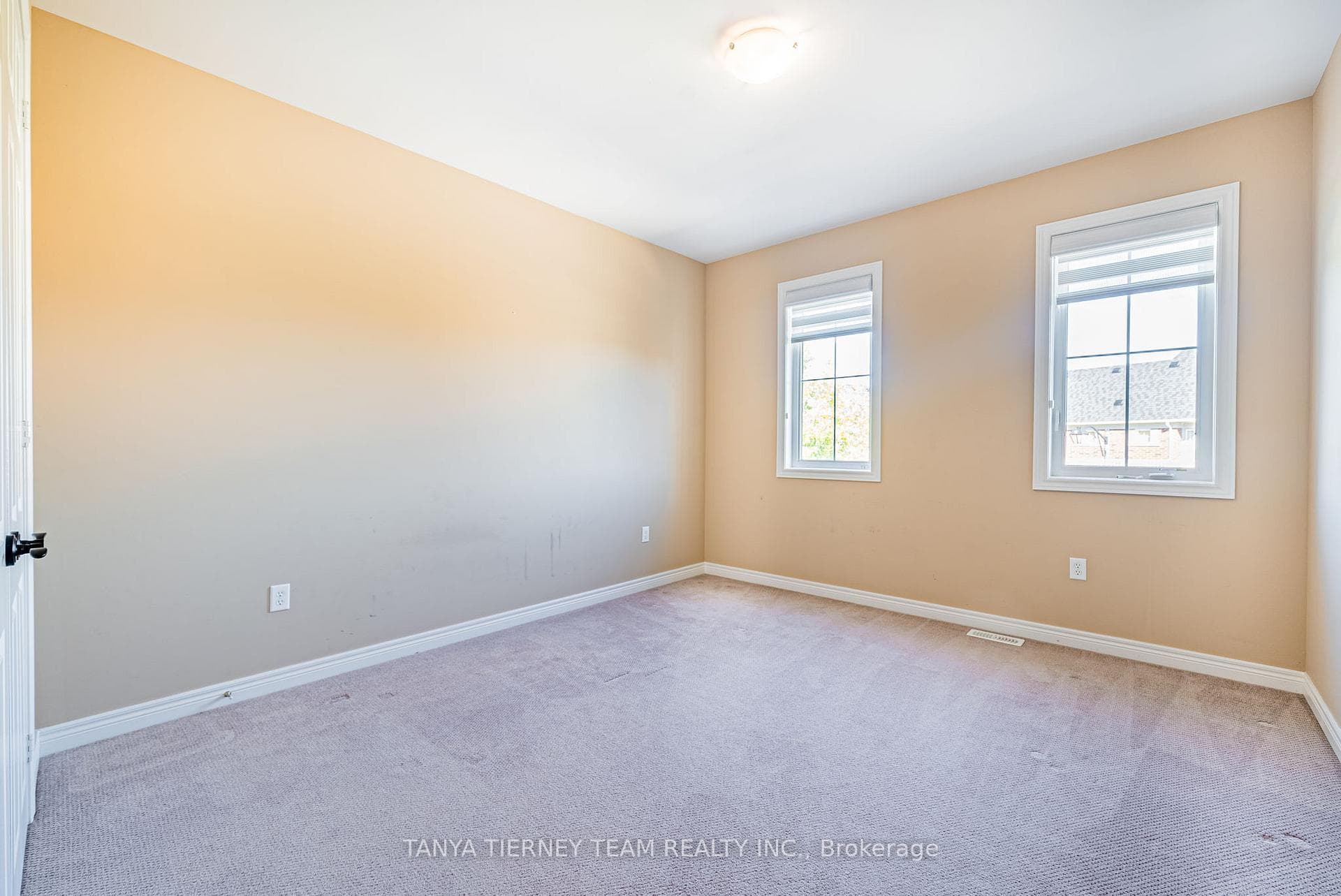 65 Bellhouse Place photo 23