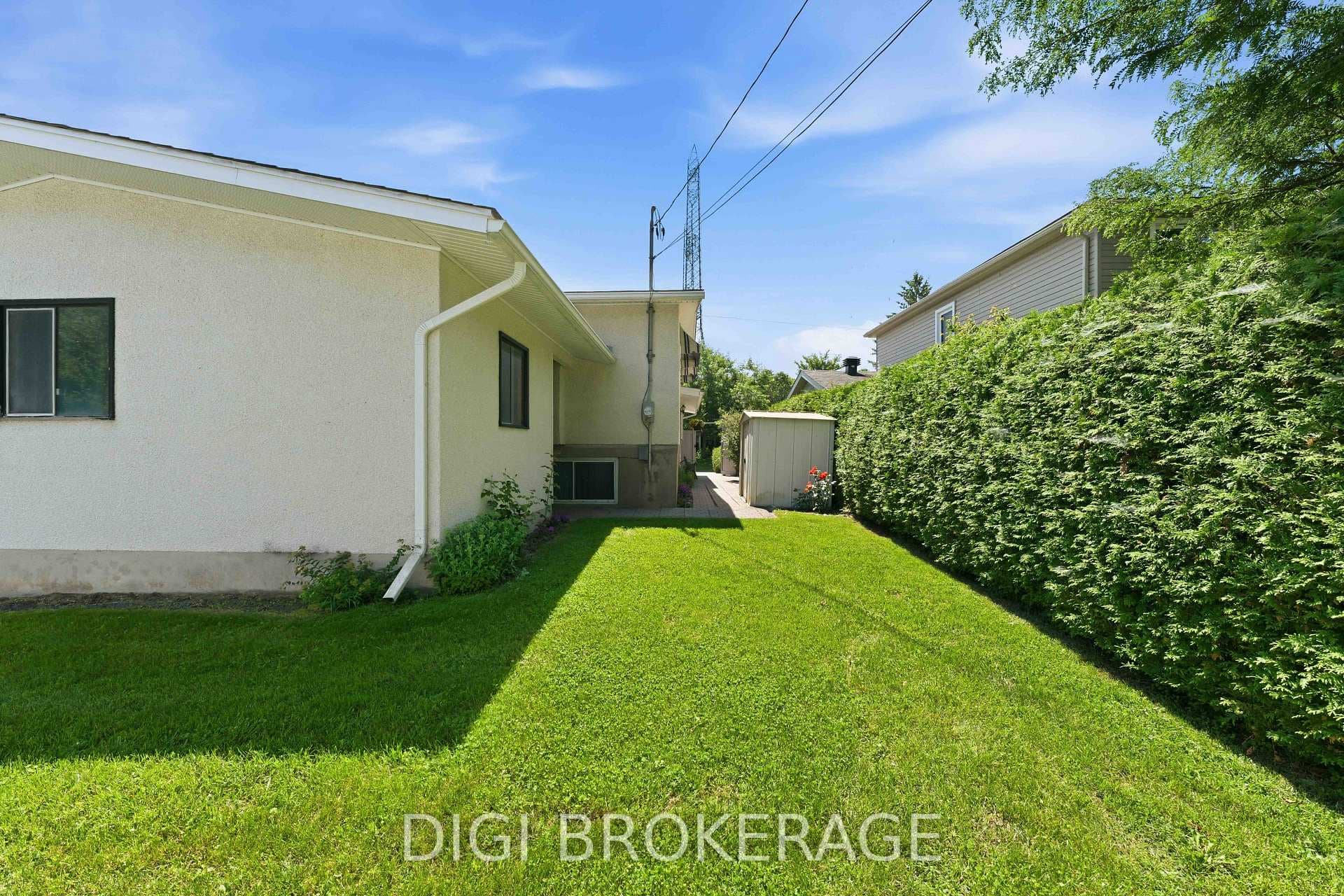 737 Southmore Drive photo 46