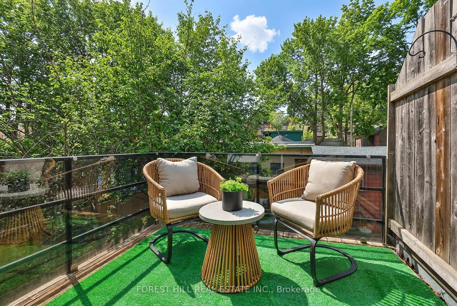 68 Sparkhall Avenue photo 23