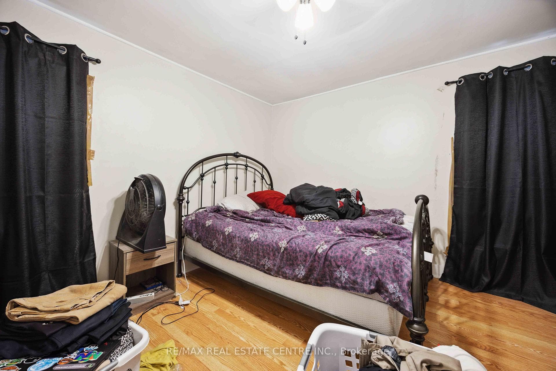 567 Duncan Street photo 36