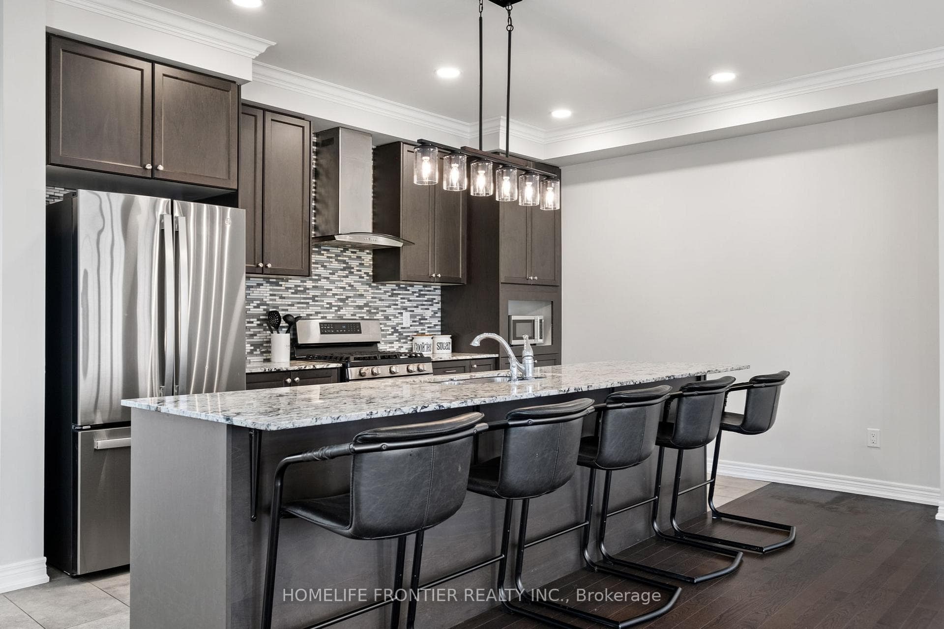 38 William Graham Drive photo 12