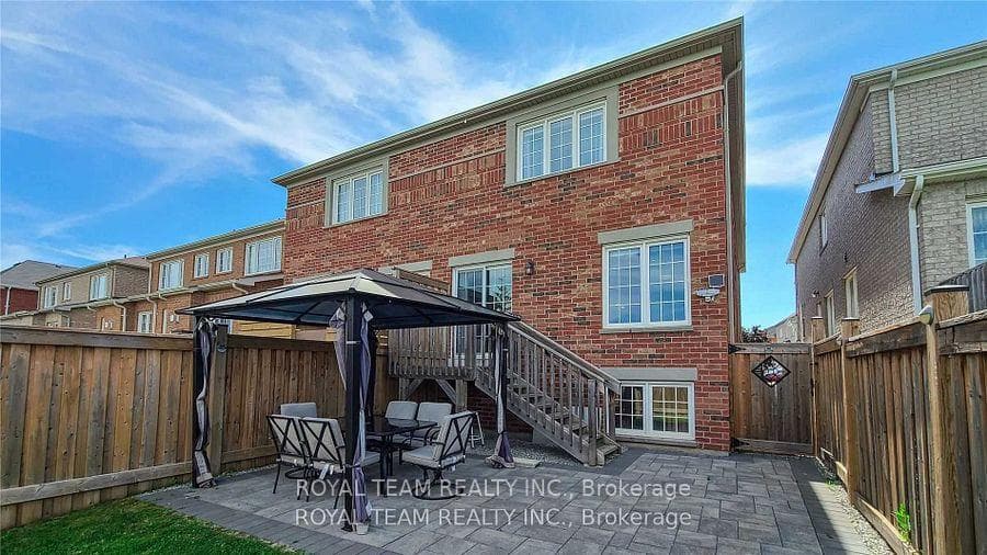 139 Russel Drive photo 37