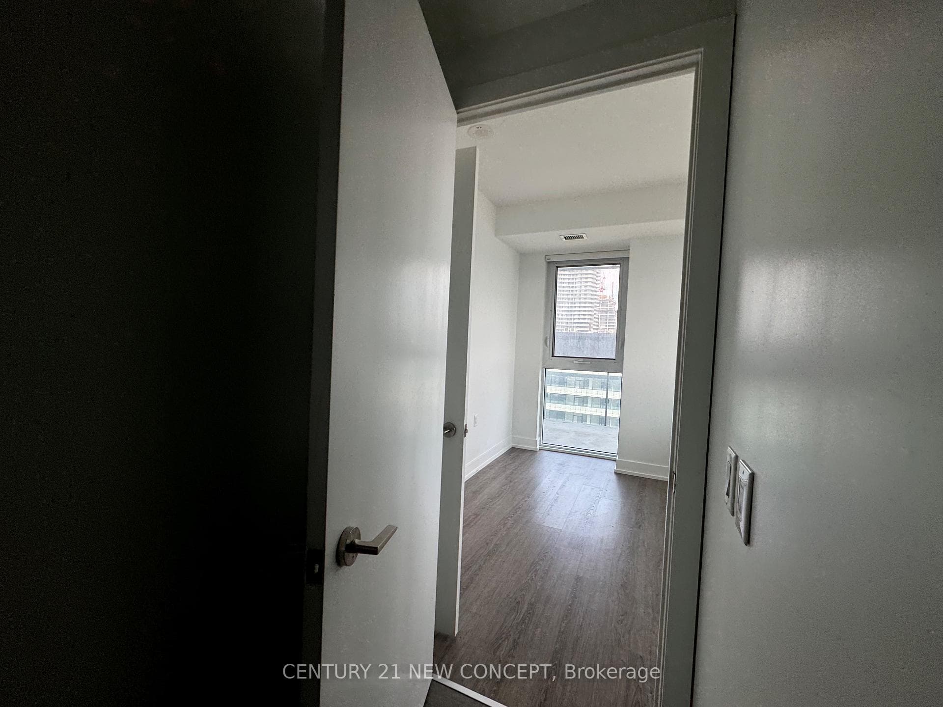 7 Grenville Street Unit 4605 photo 9