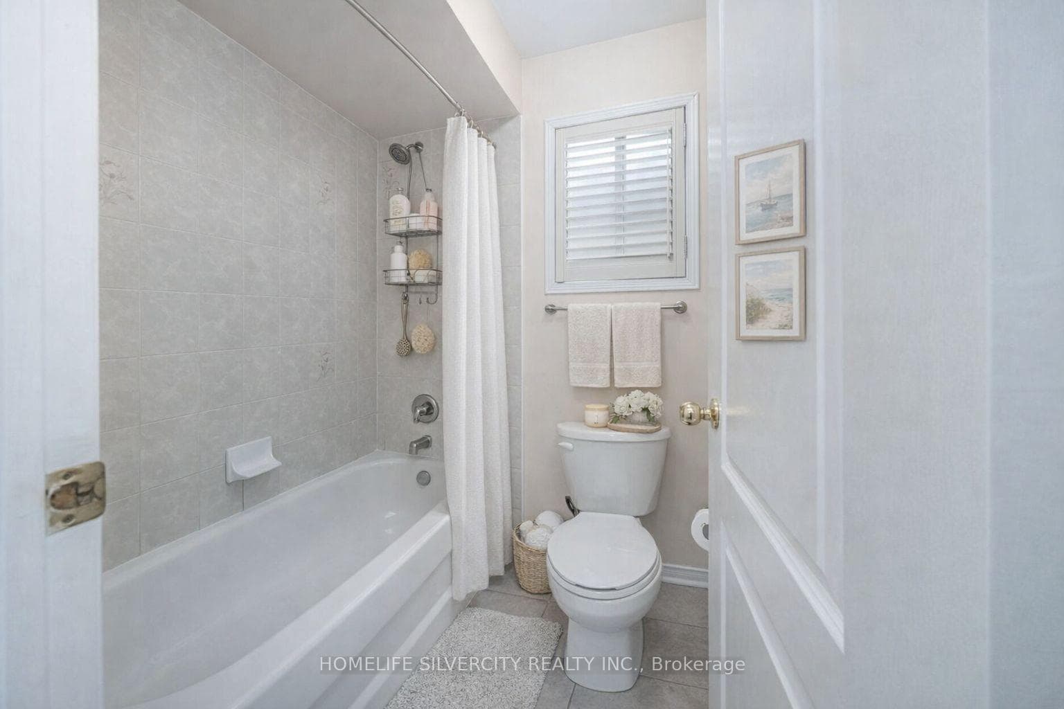 16 Coralreef Crescent photo 18