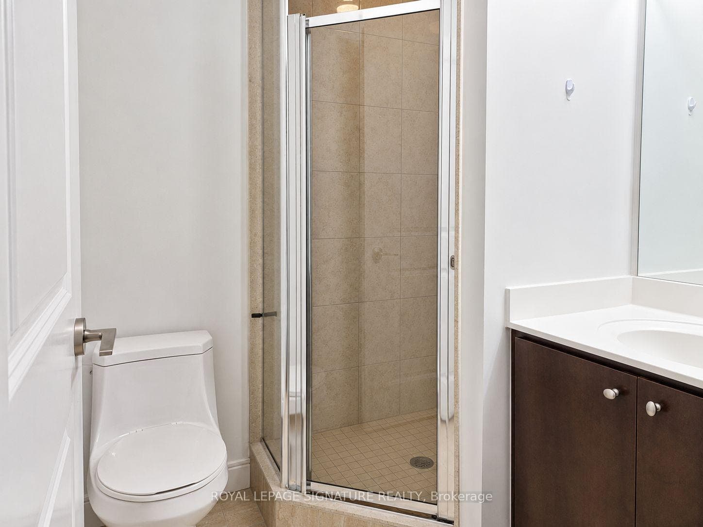 50 Absolute Avenue Unit 2401 photo 9