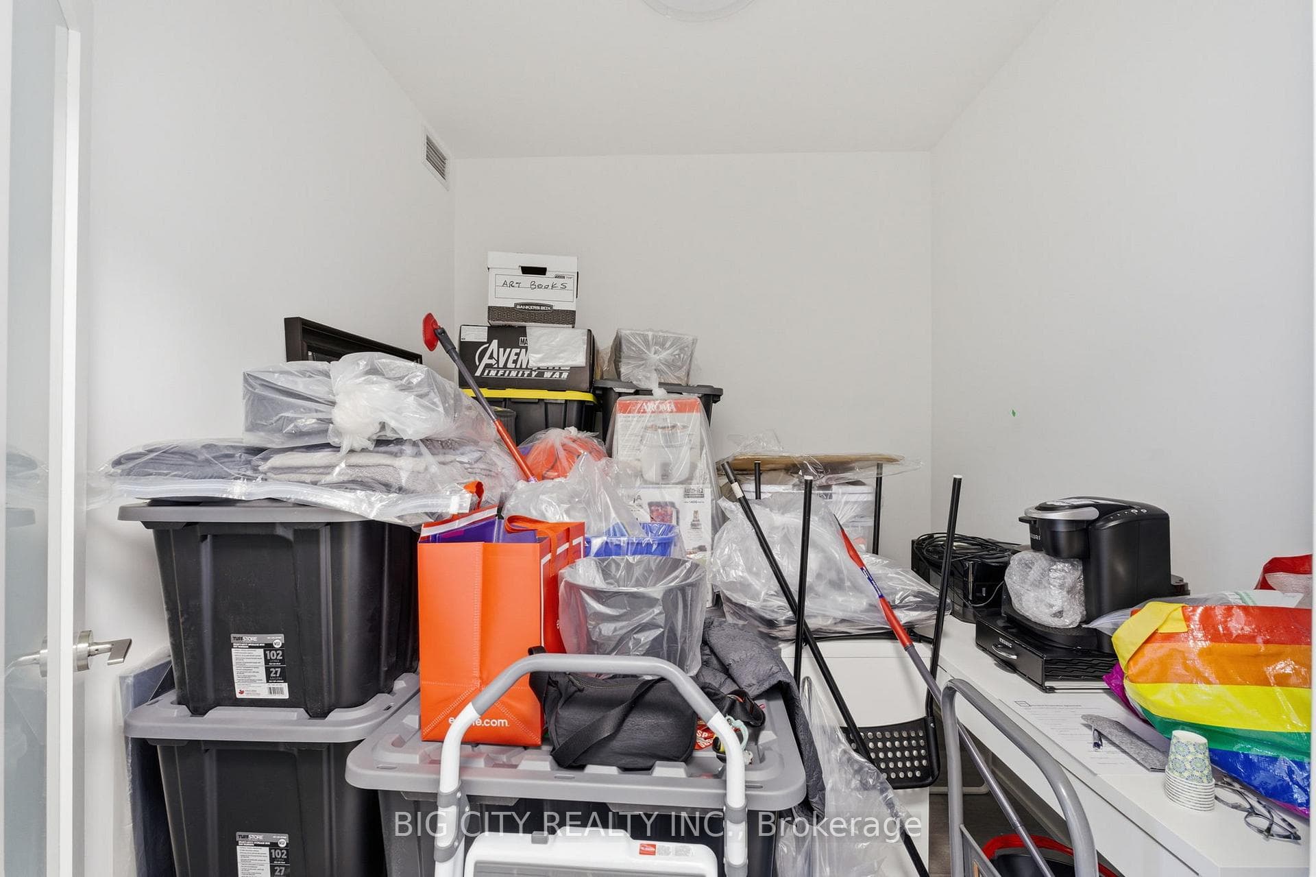 292 Verdale Crossing Unit 1609 photo 18