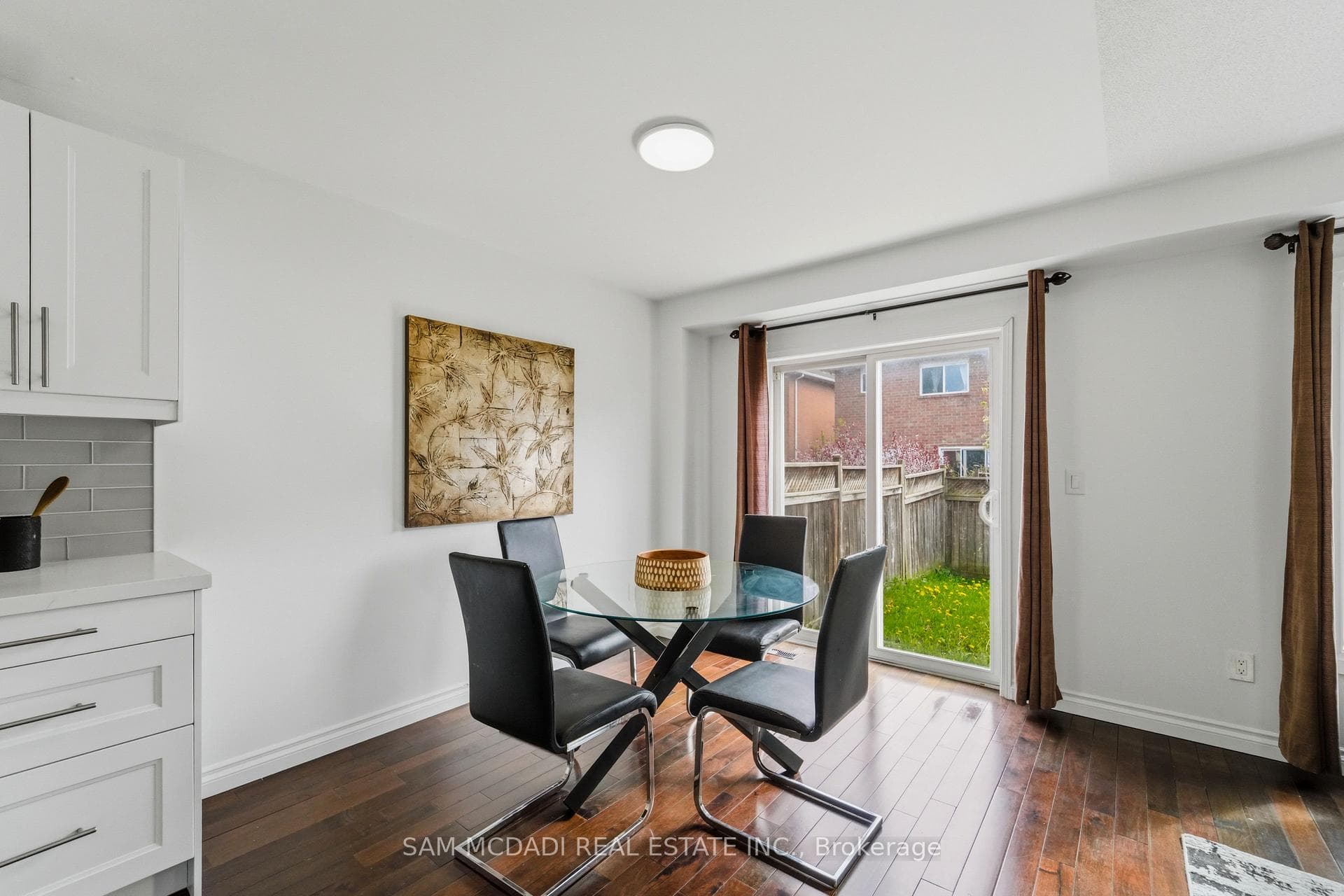 1220 Windbrook Grove photo 12