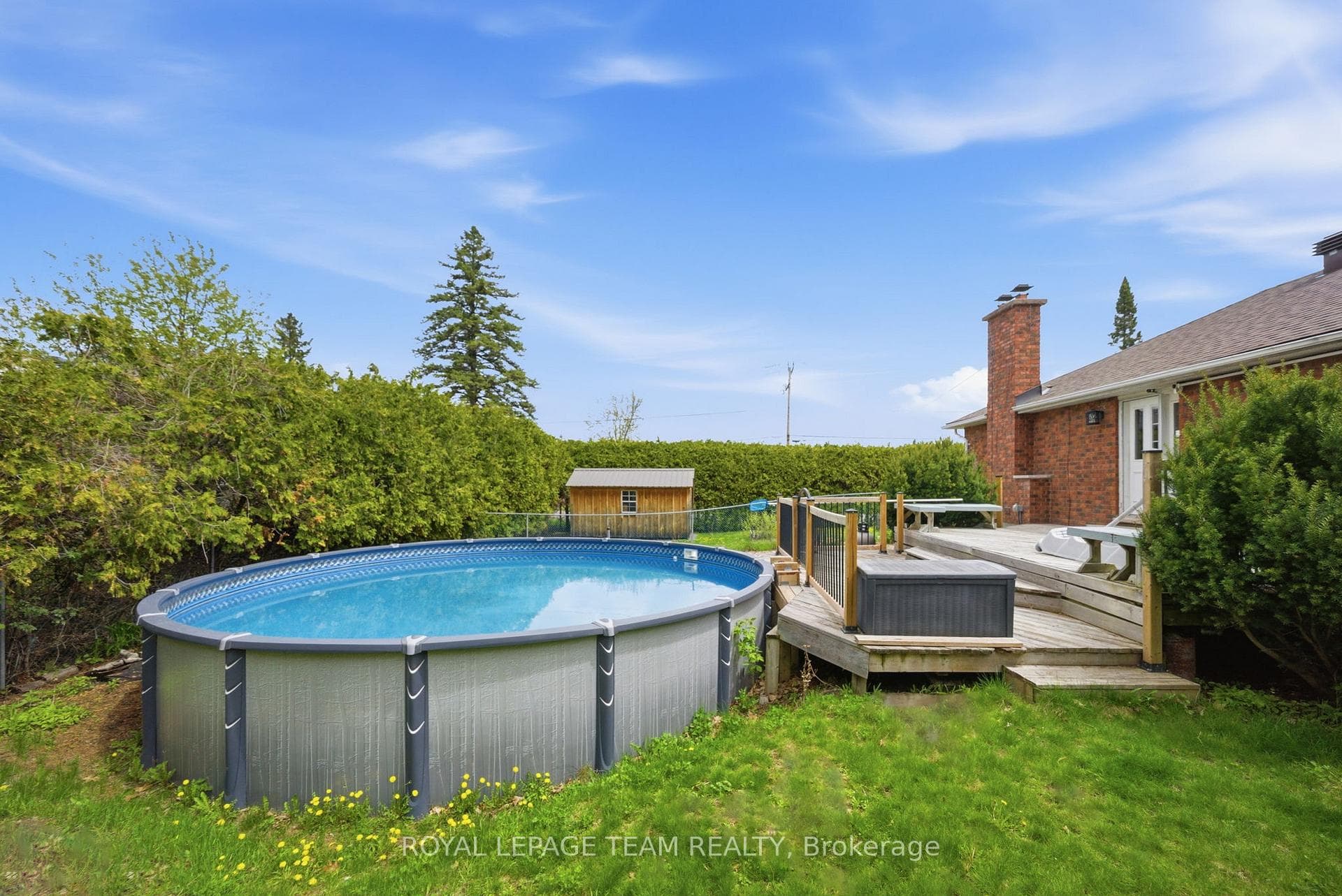 3246 Elizabeth Street photo 36
