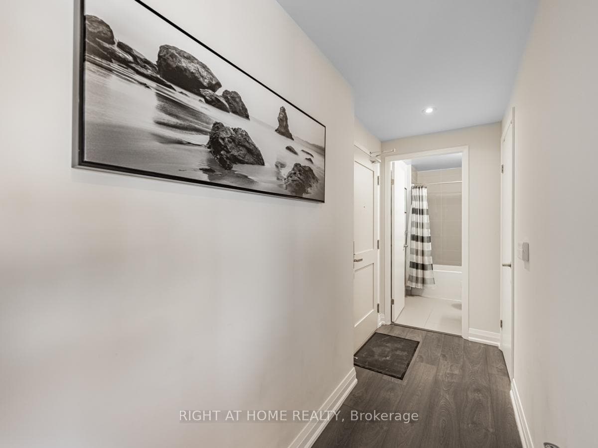 26 Gibbs Road Unit 643 photo 2