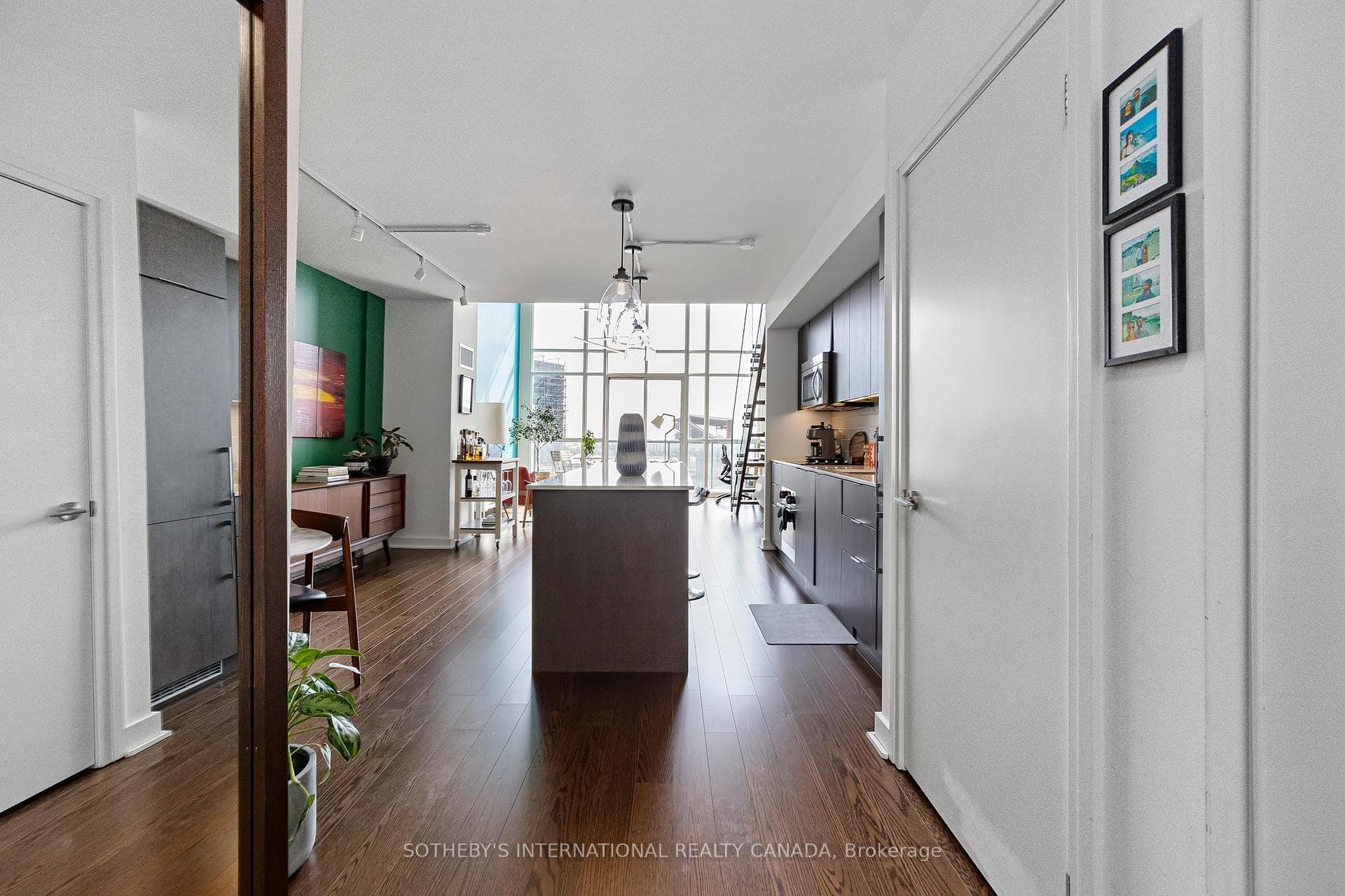 5 Hanna Avenue Unit 507 photo 5