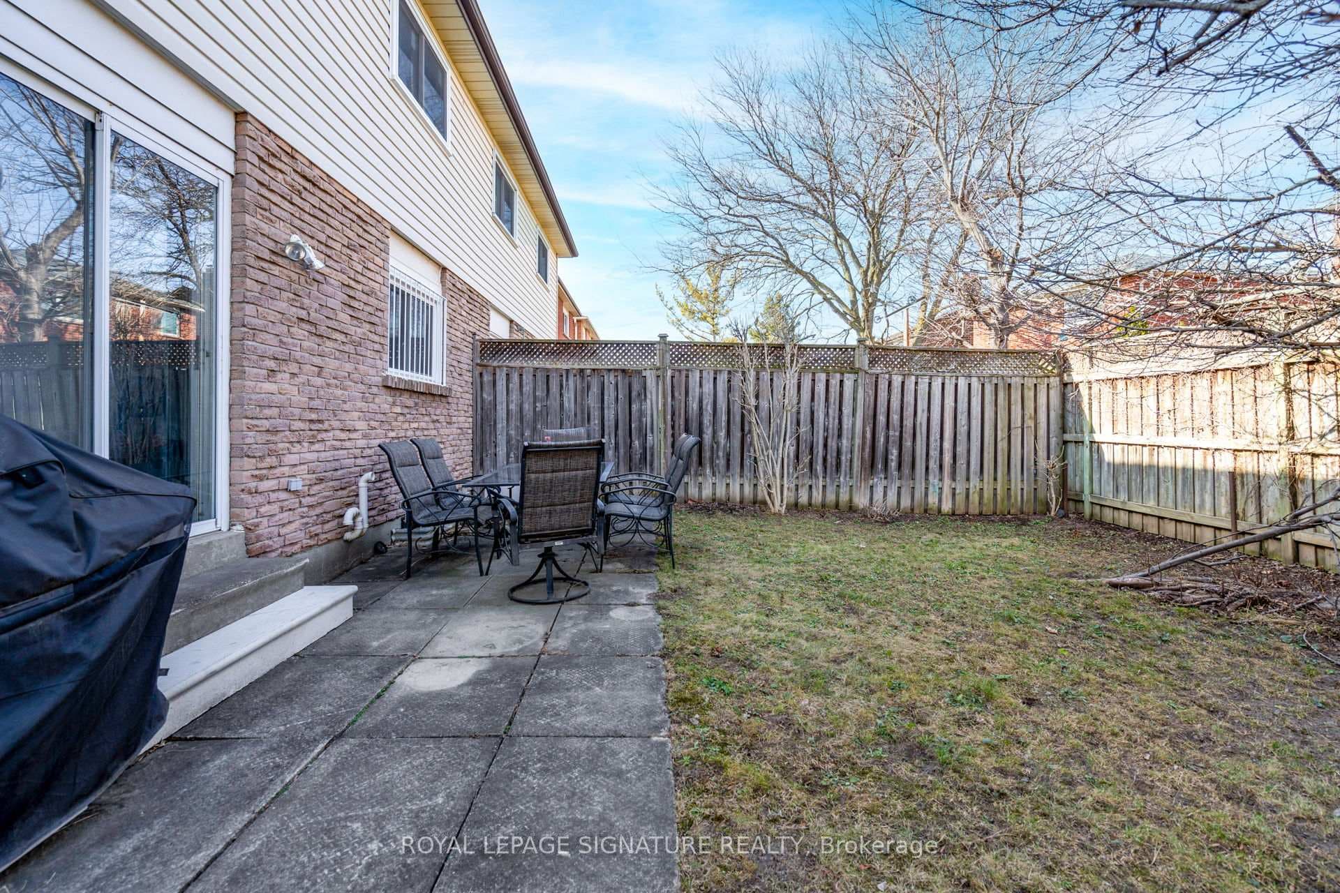 273 Silver Springs Boulevard photo 39