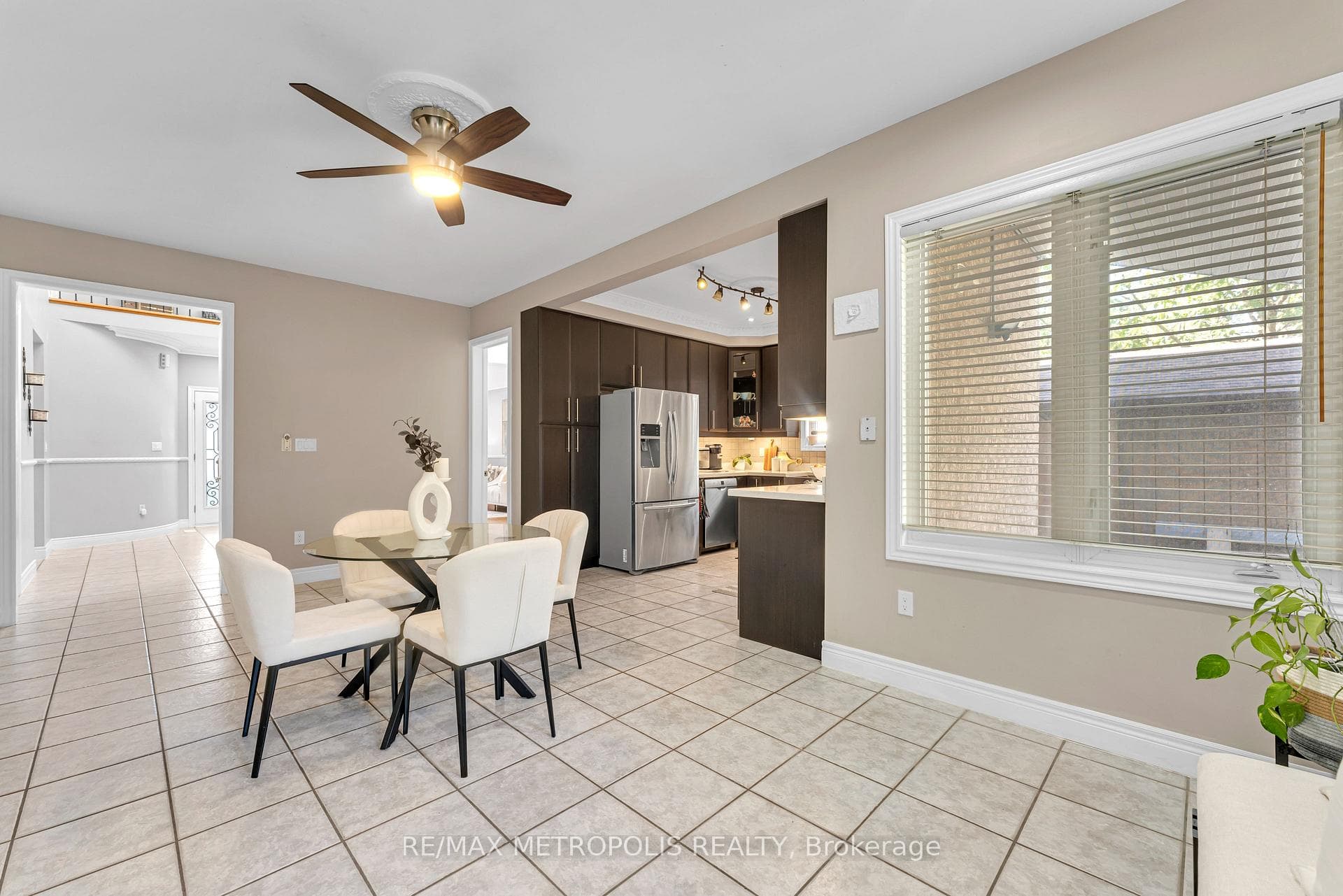 21 St Quentin Avenue photo 15