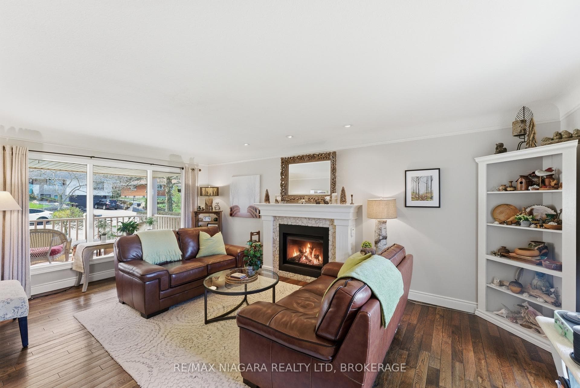 181 Woodside Drive photo 4
