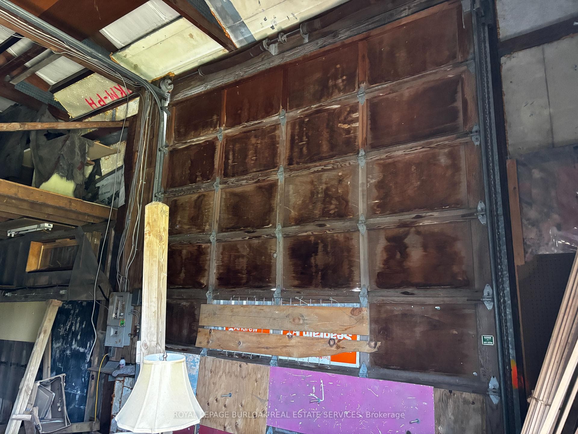 23 Petrolia Street photo 8