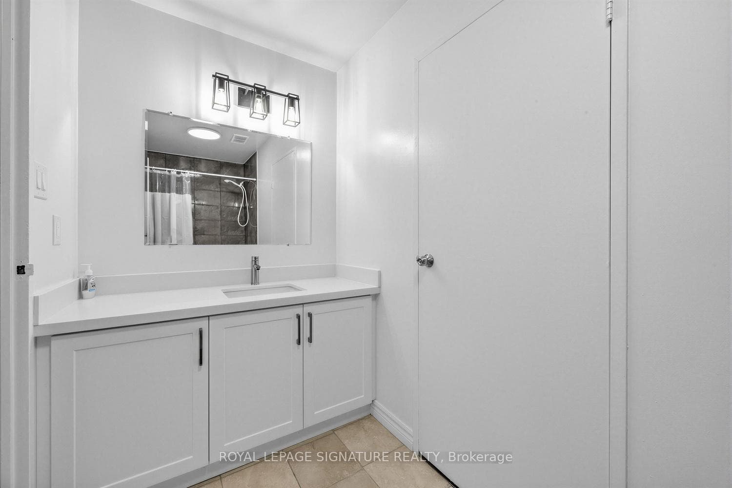 100 Mornelle Court Unit 1097 photo 18