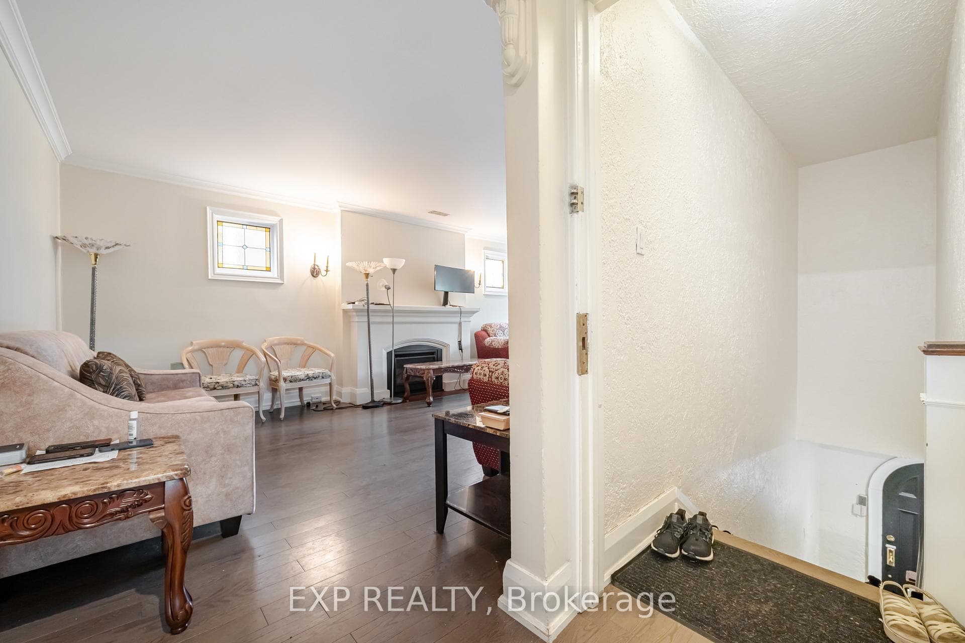 17 Highbourne Road Unit Upper photo 6