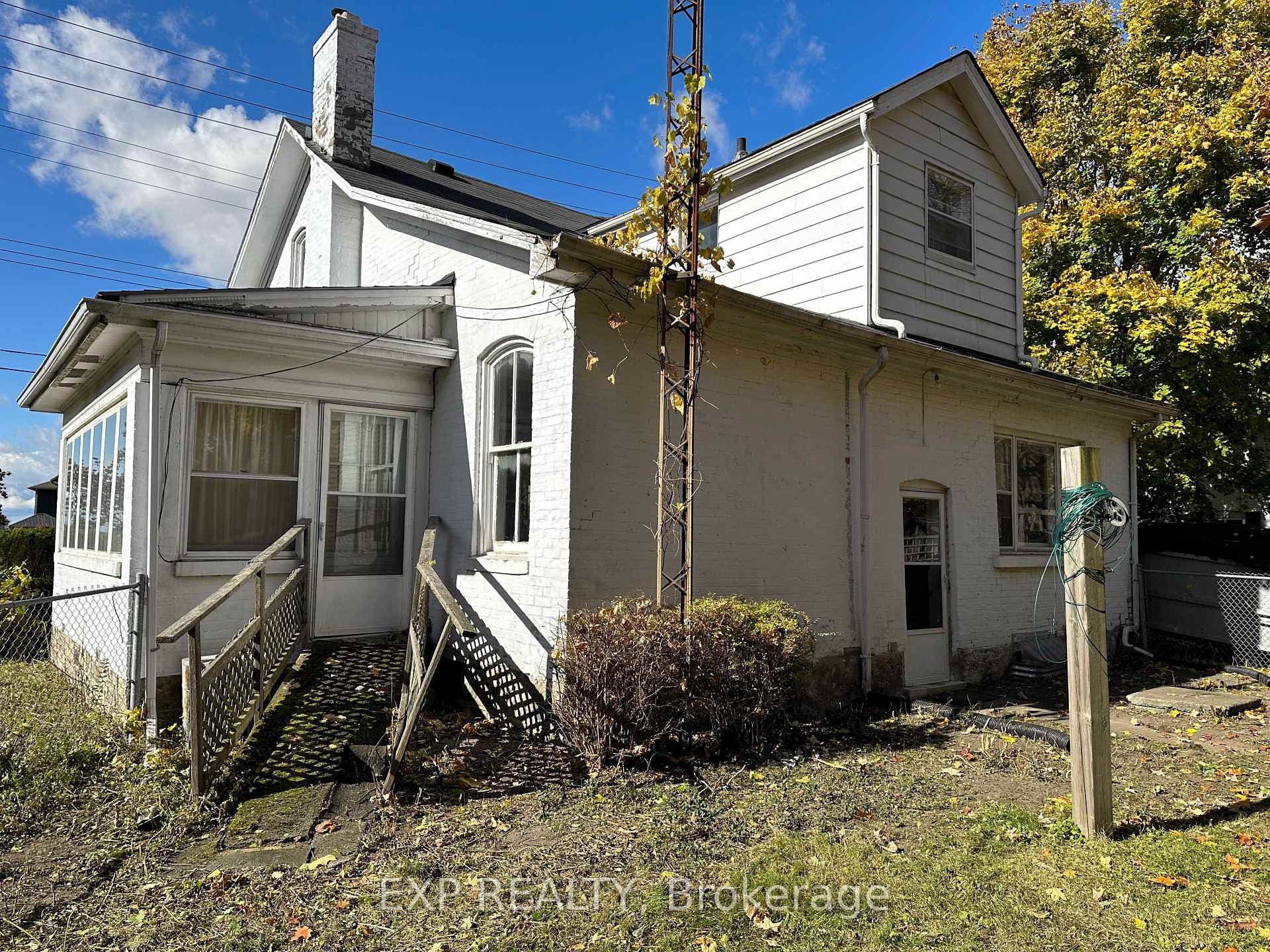 127 Main Street photo 6