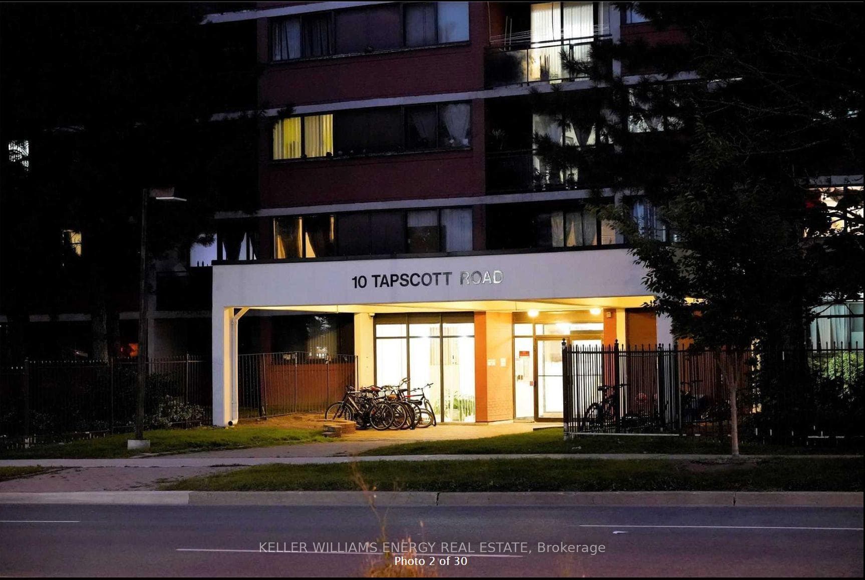 10 Tapscott Road Unit 813 photo 2