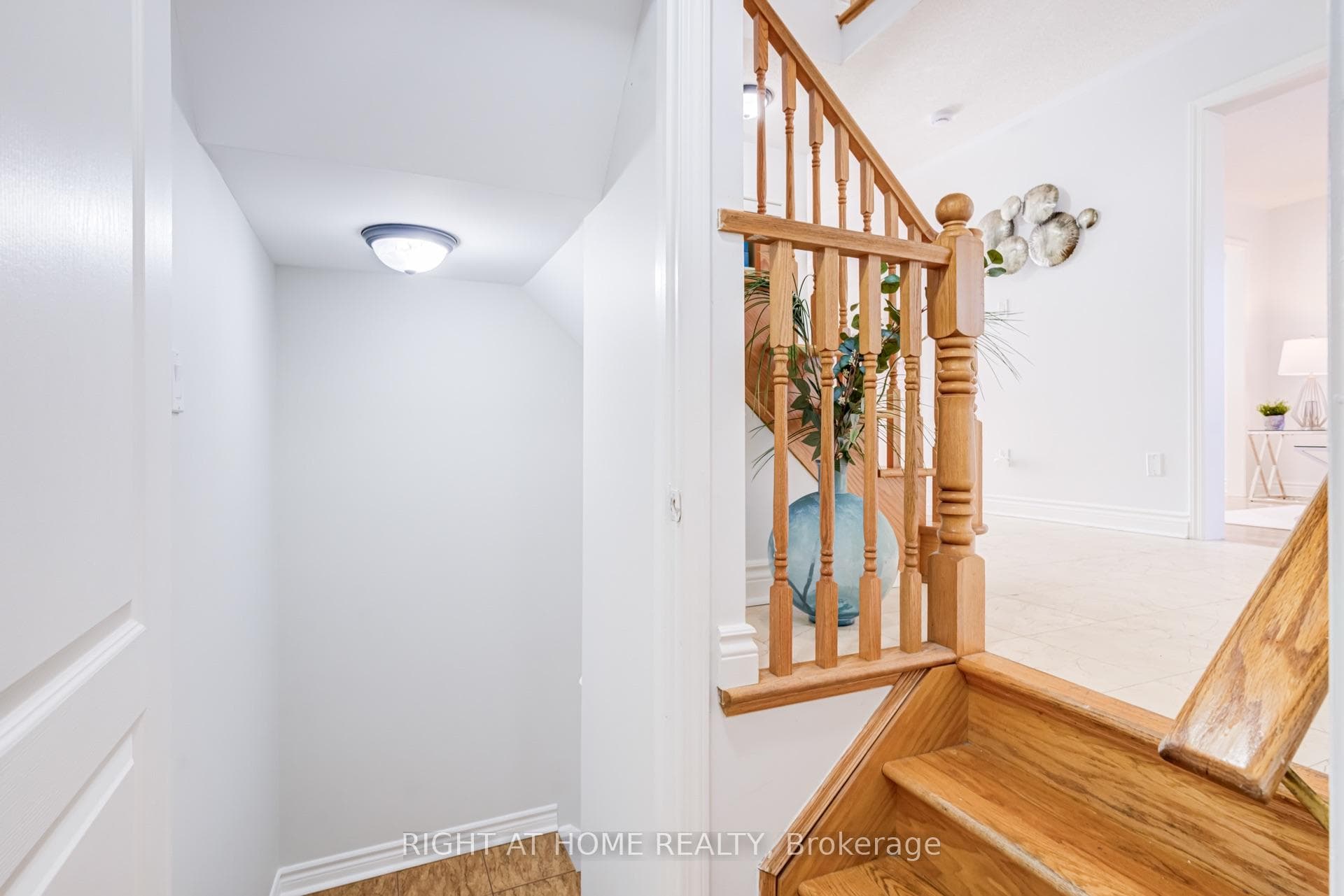 7460 Terragar Boulevard photo 30