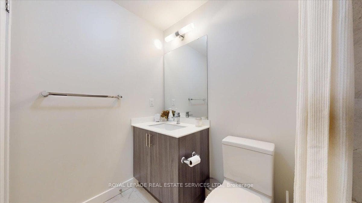 150 Sabina Drive Unit 104 photo 23