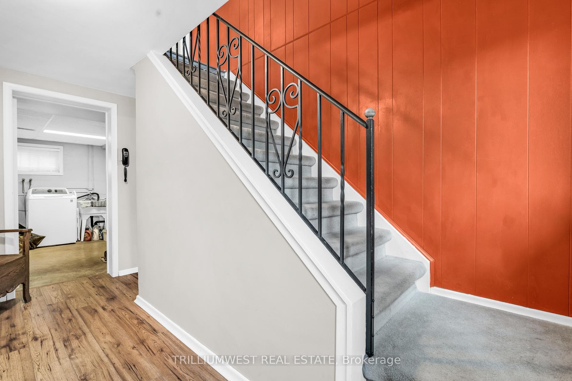 227 Rosemount Drive photo 9
