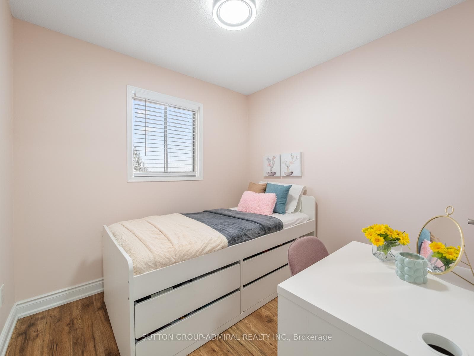 81 Parktree Drive photo 18