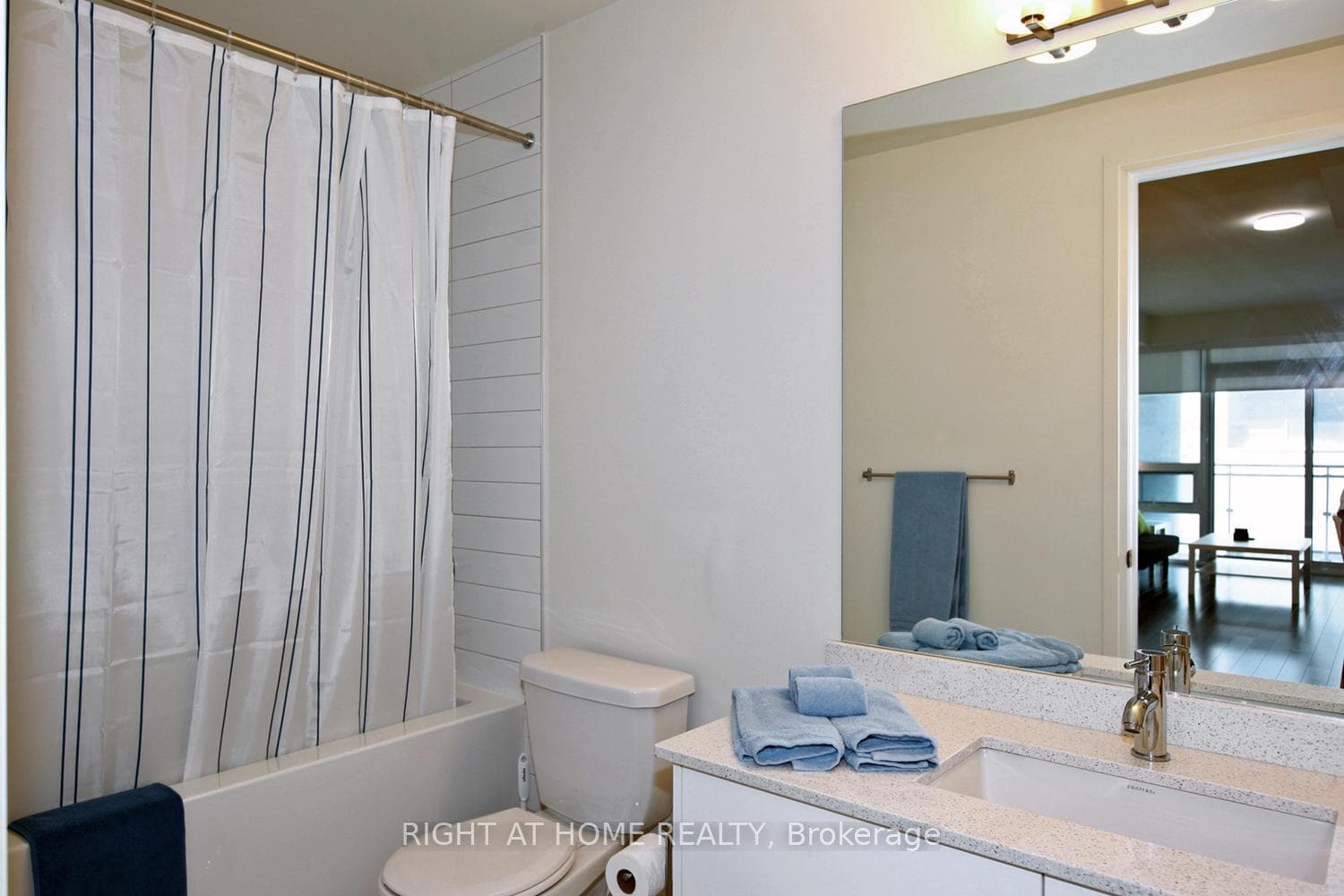 460 Adelaide Street Unit 525 photo 18