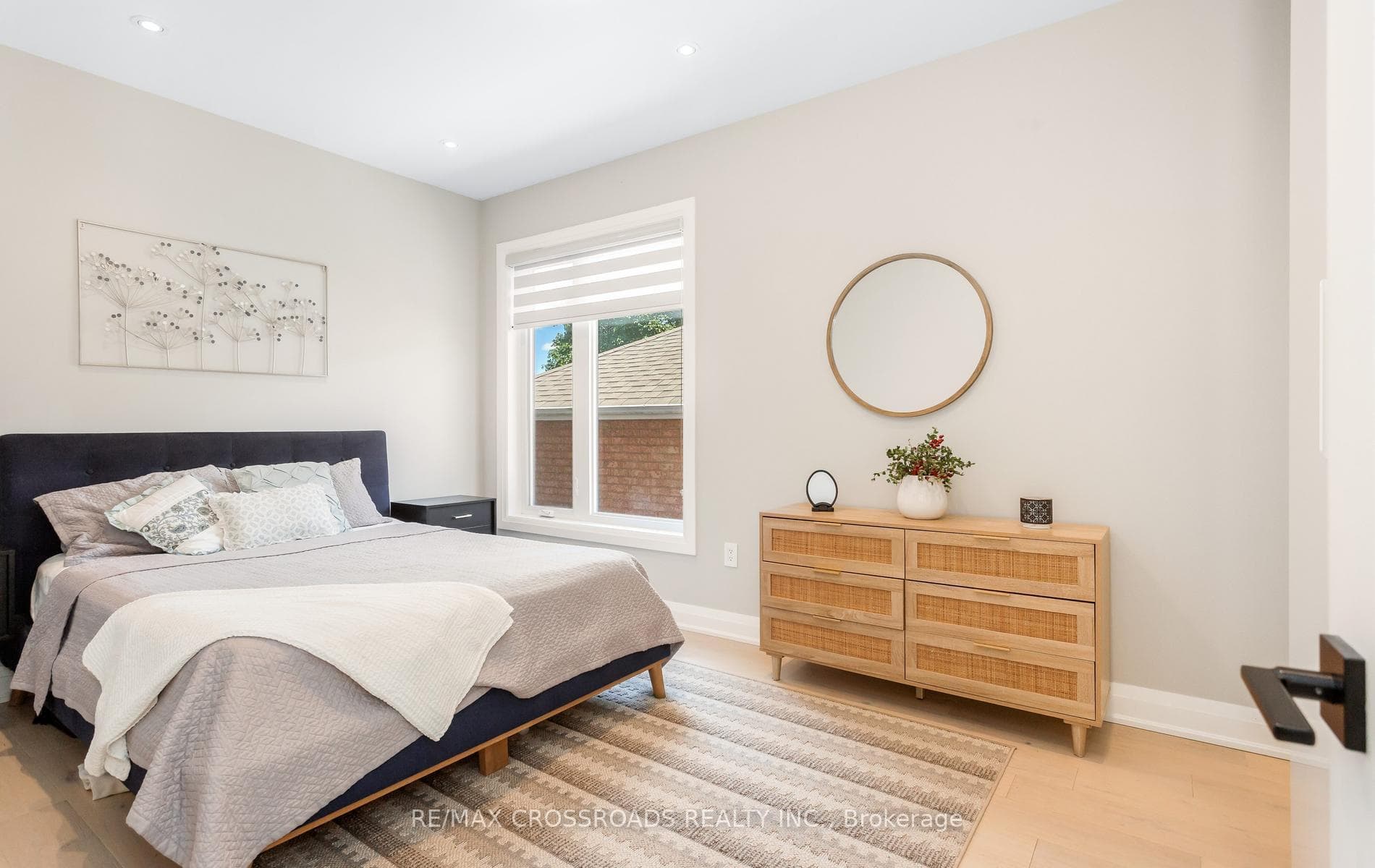 10 Hamstead Avenue photo 23