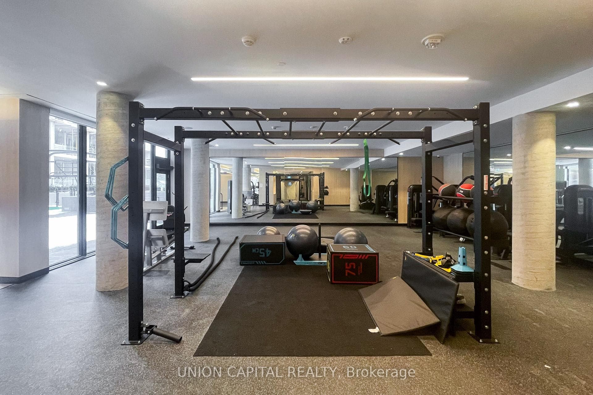 2020 Bathurst Street Unit 1007 photo 15