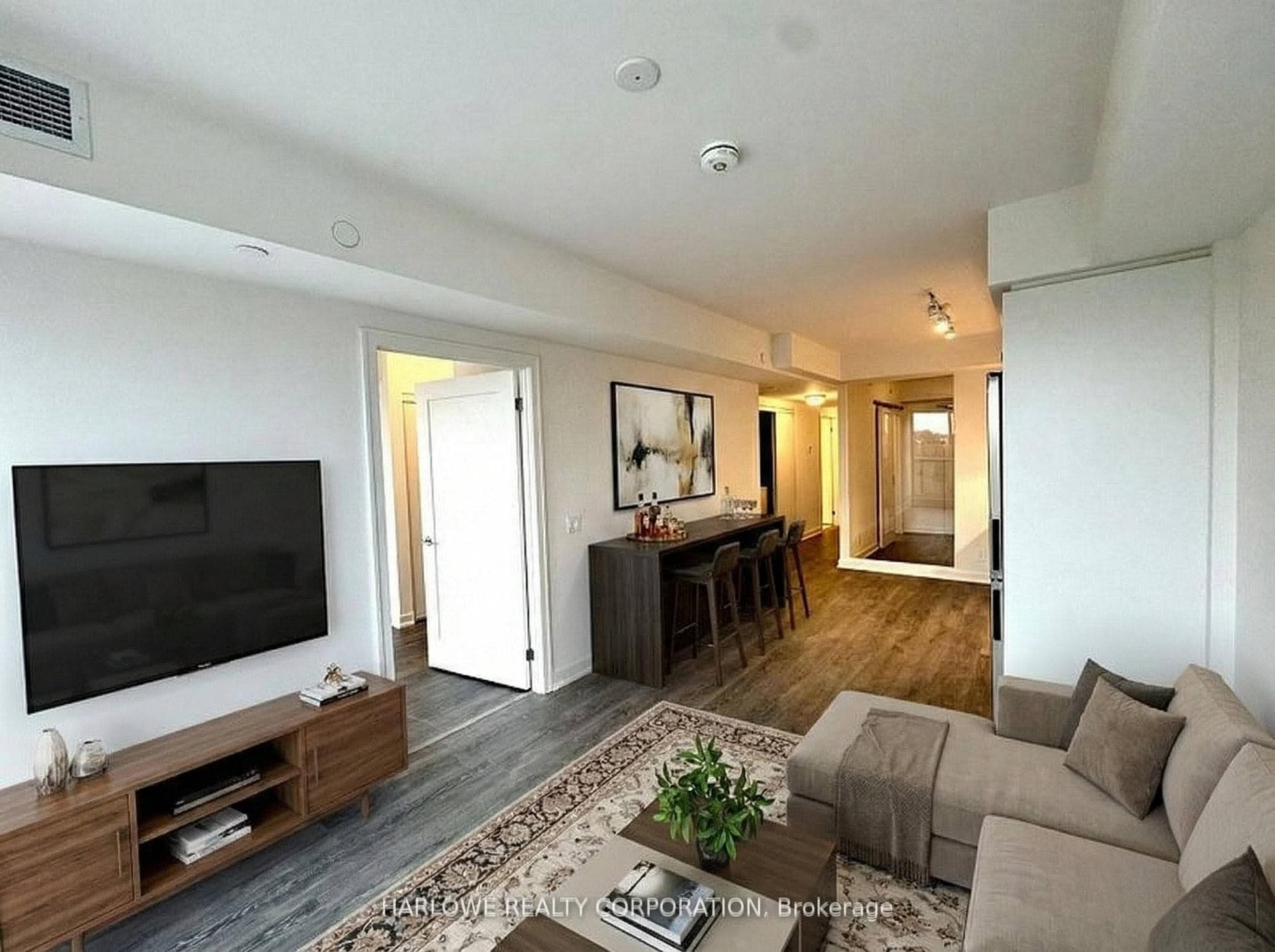 2 Manderley Drive Unit 609 photo 1
