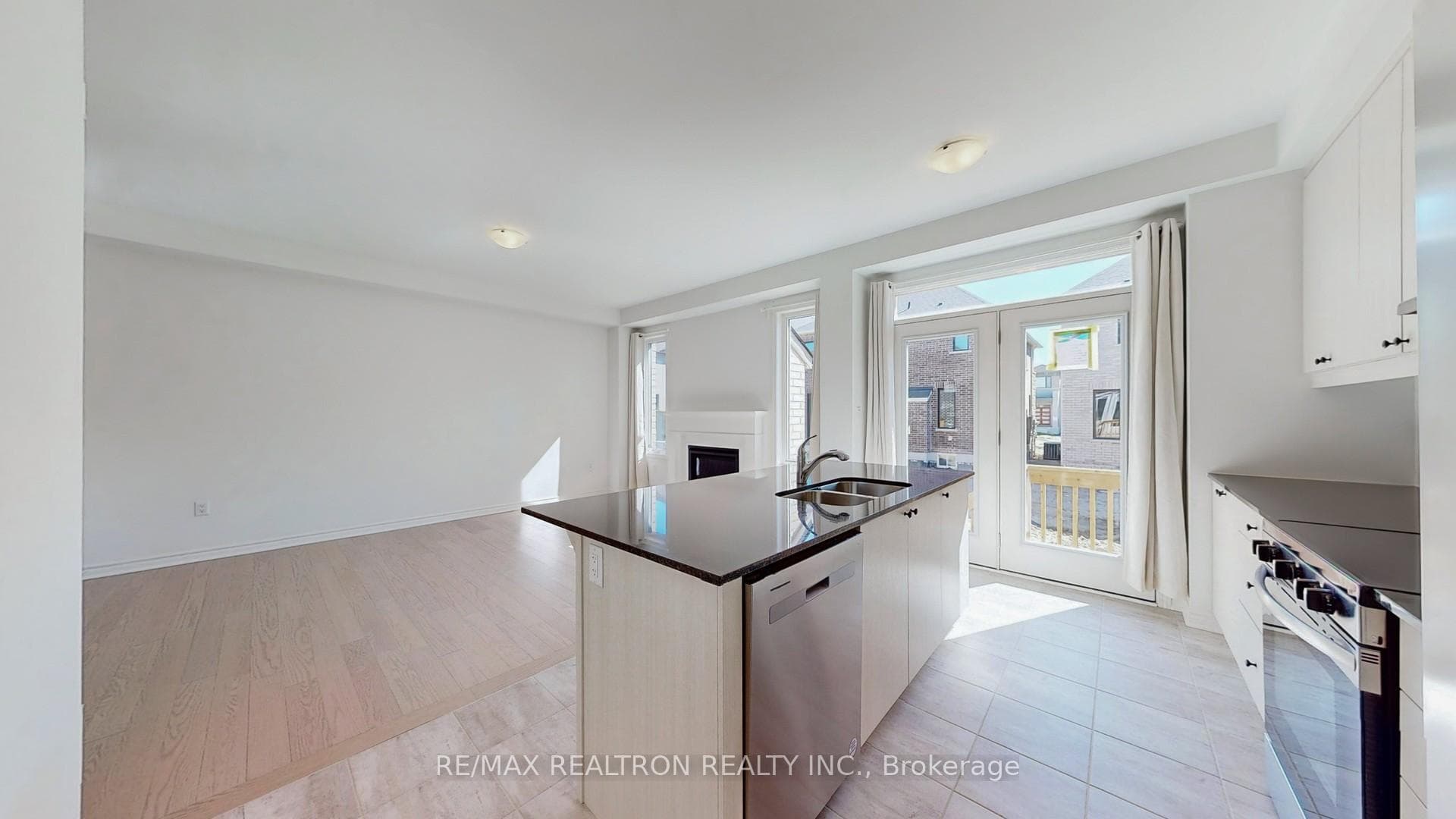 3003 Heartwood Lane photo 9