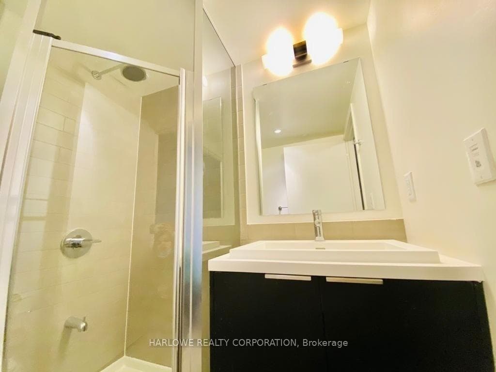 6 Sonic Way Unit N2806 photo 15