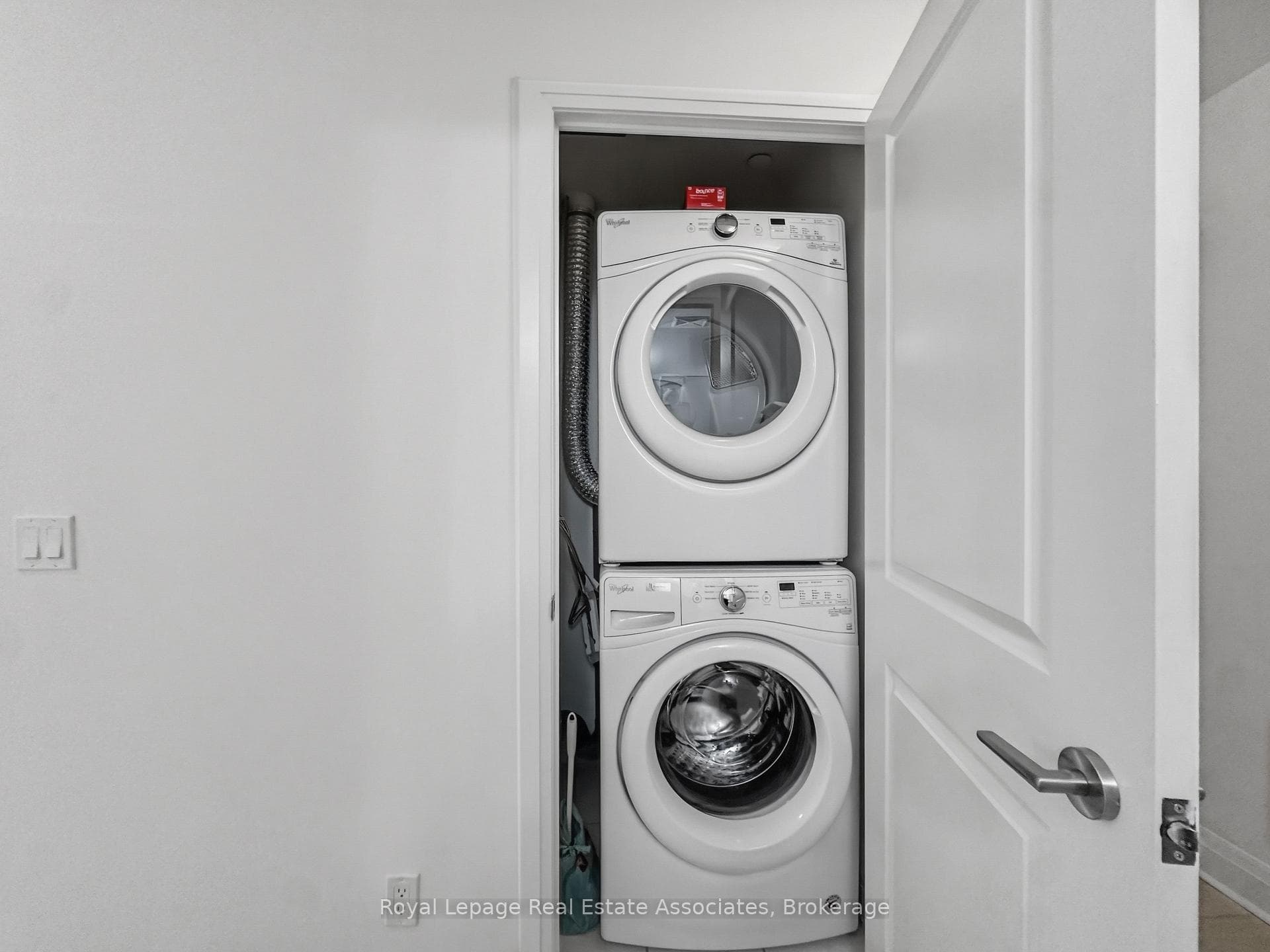 17 Zorra Street Unit 912 photo 7