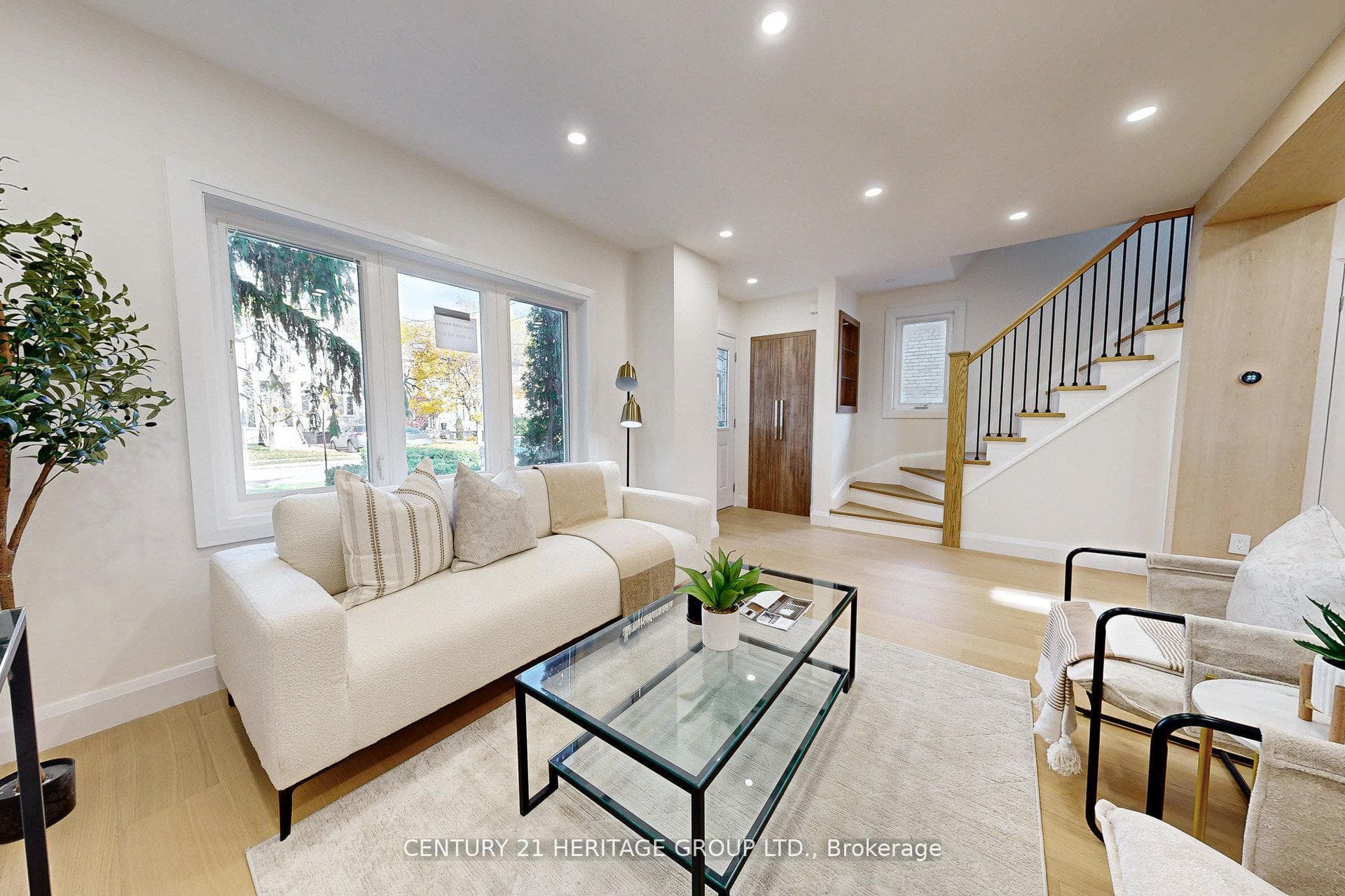 547 Melrose Avenue photo 5