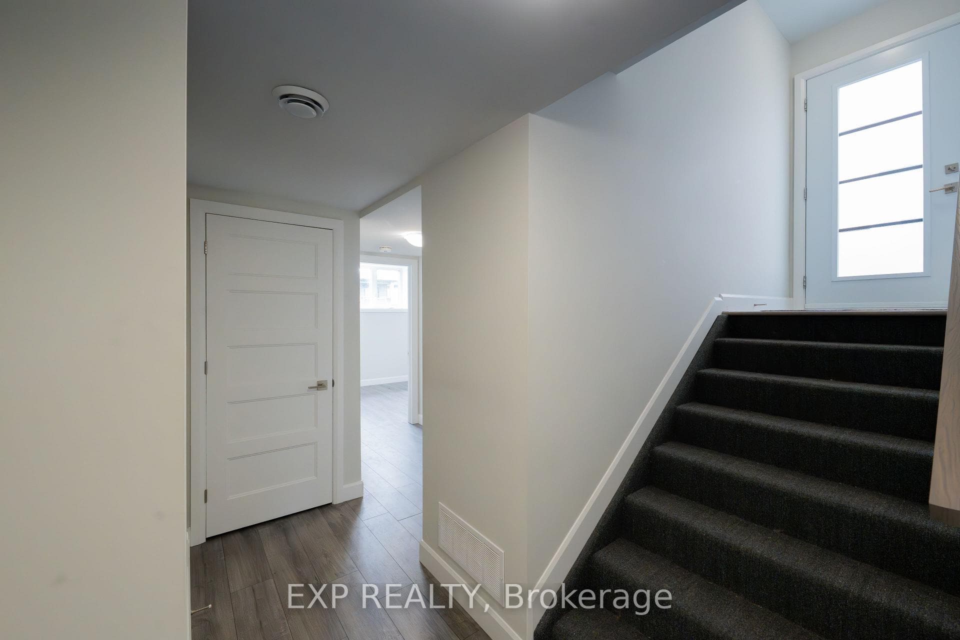 228A Cypress Street Unit A photo 5