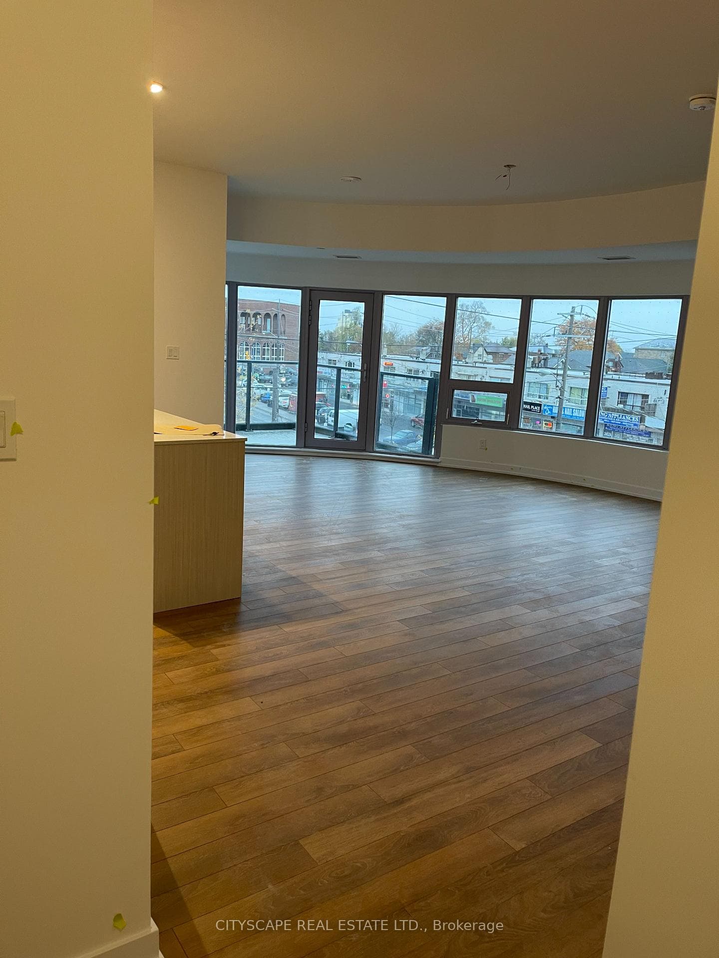 2433 Dufferin Street Unit 507 photo 2