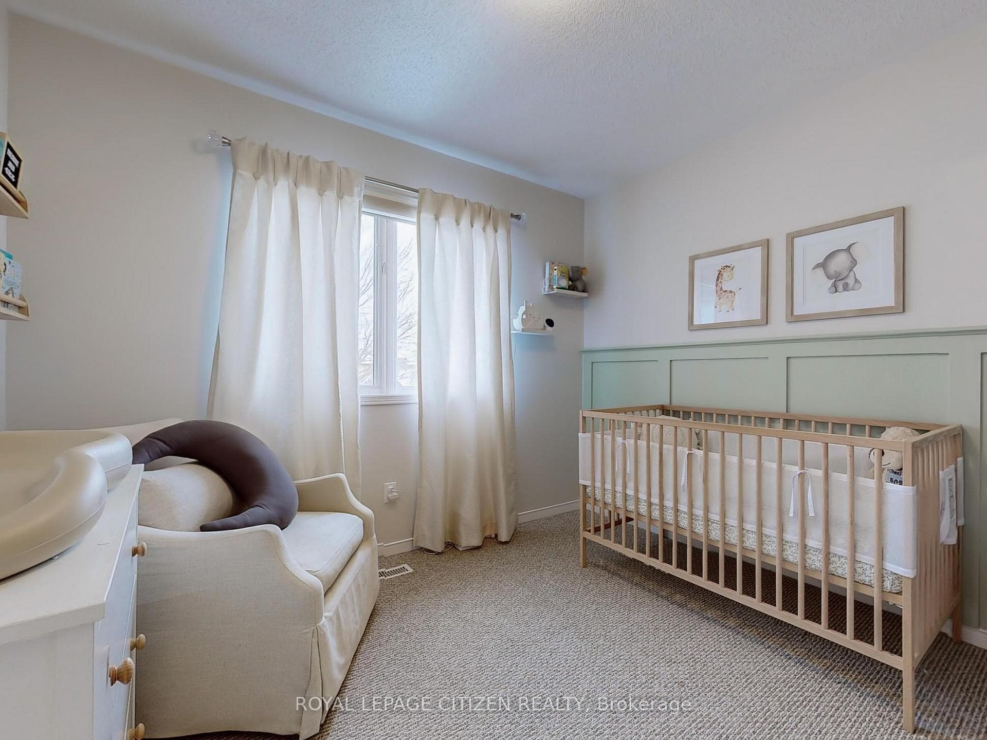 1863 Stevington Crescent photo 13