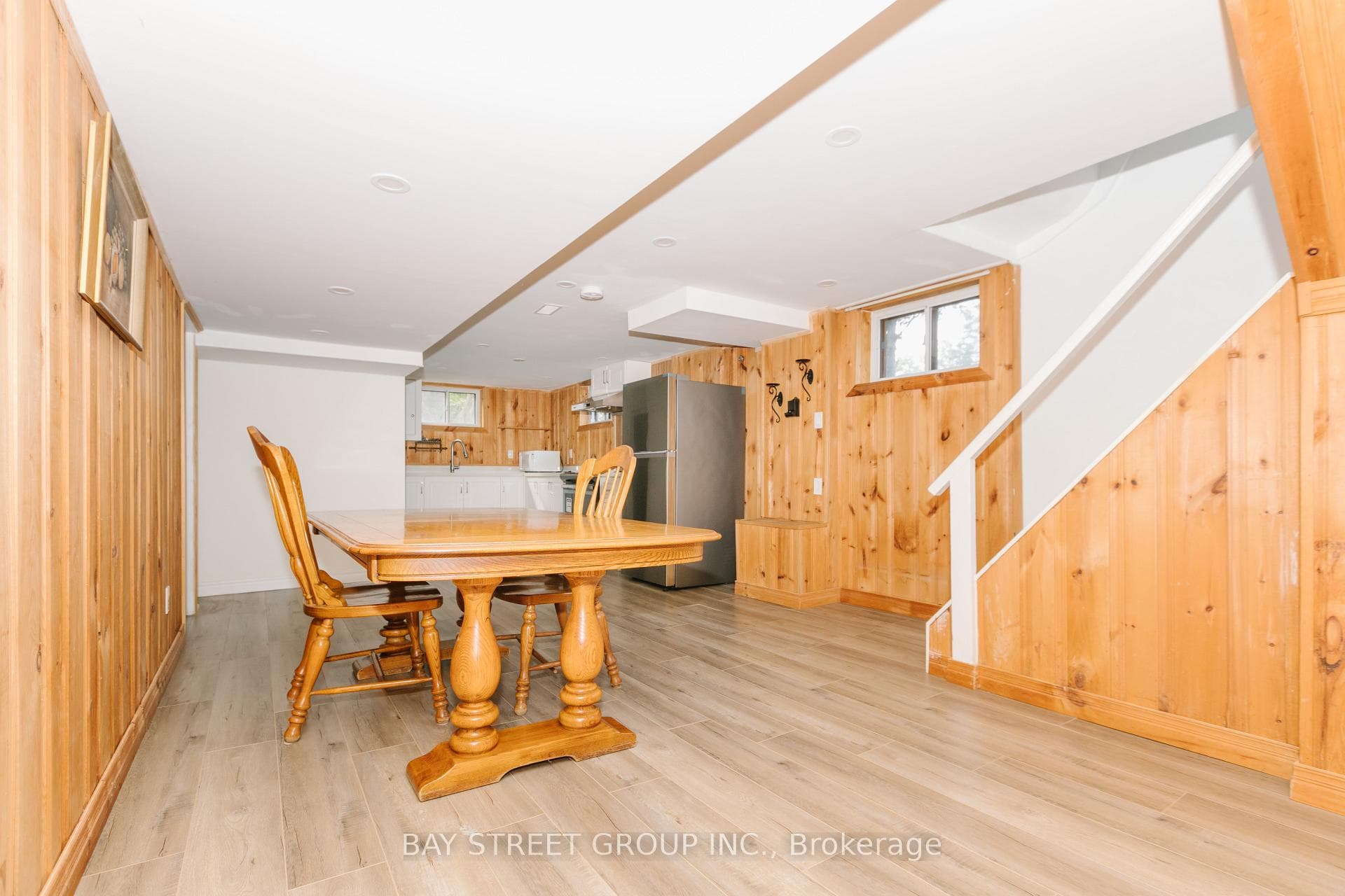 16 Honeybourne Crescent photo 4