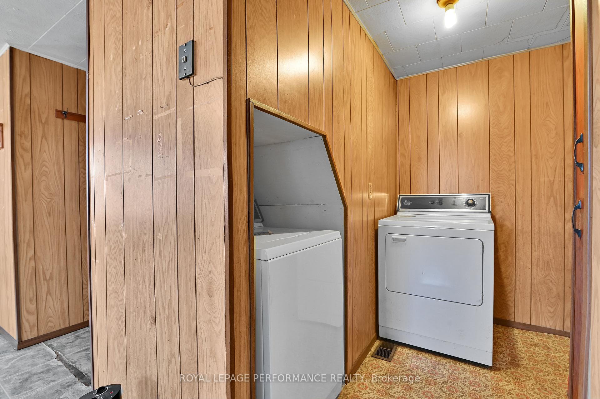 Main level Laundry area