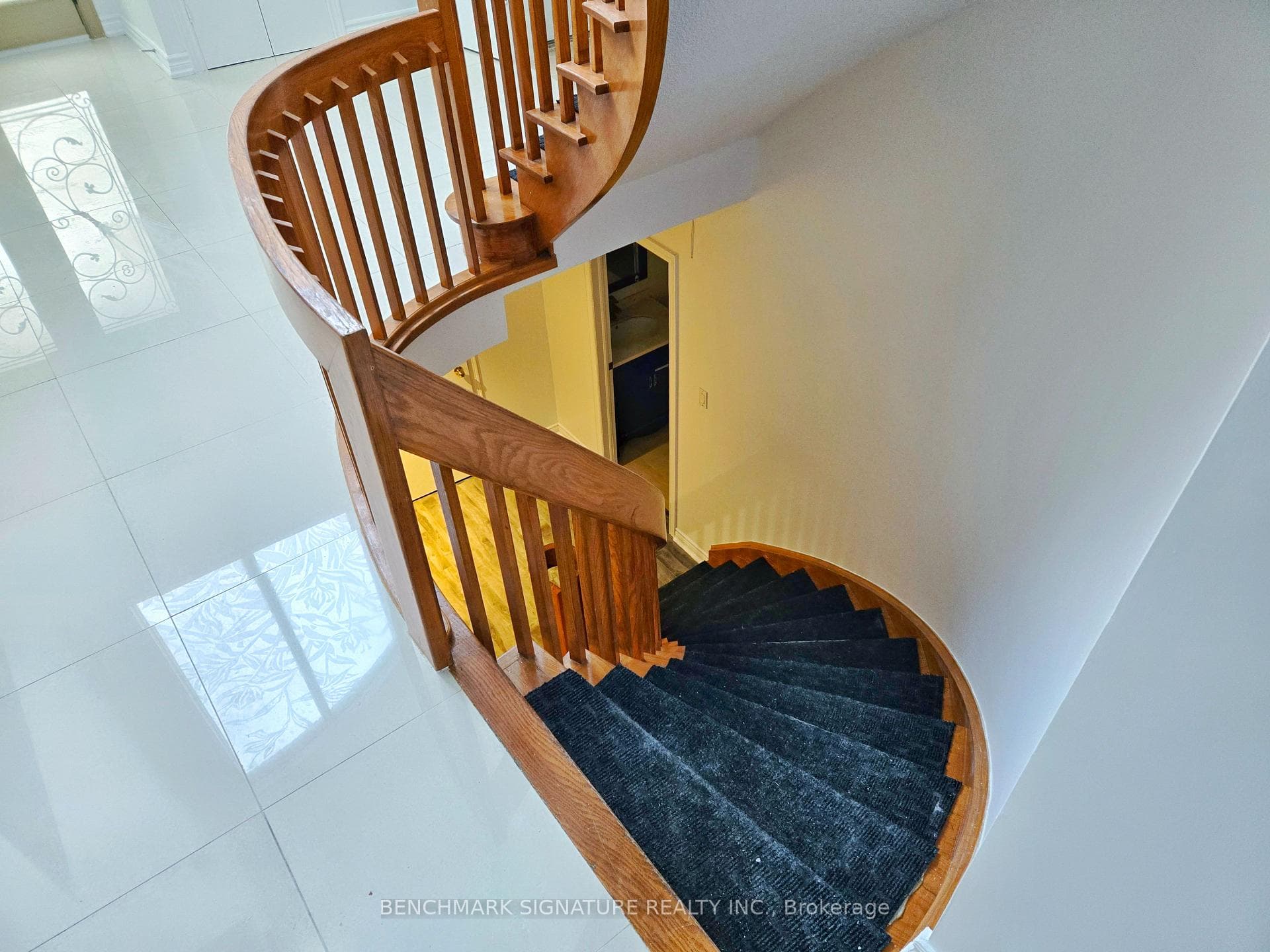 9 Hashbury Place photo 22