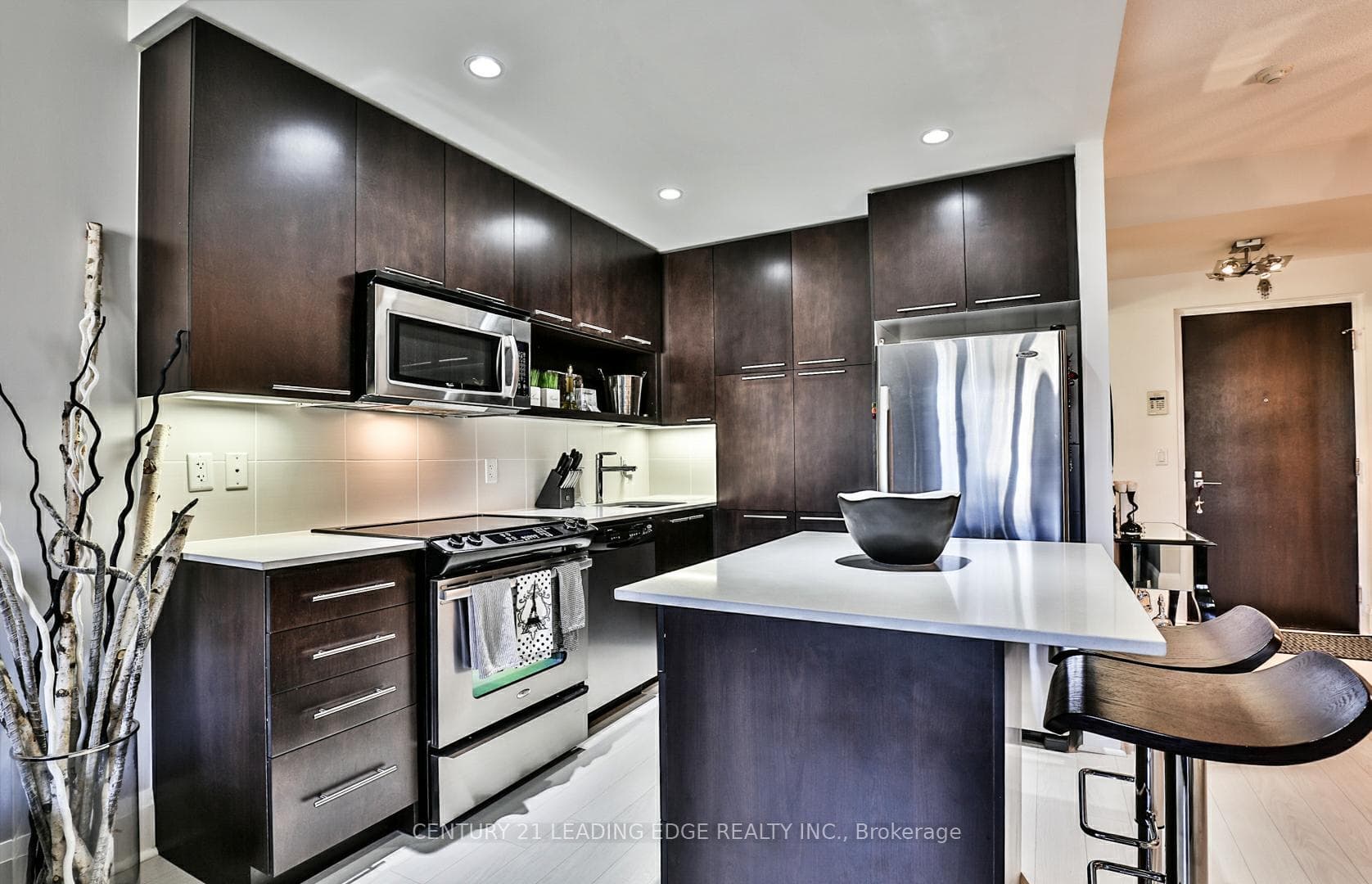 100 Harrison Garden Boulevard Unit 221 photo 16