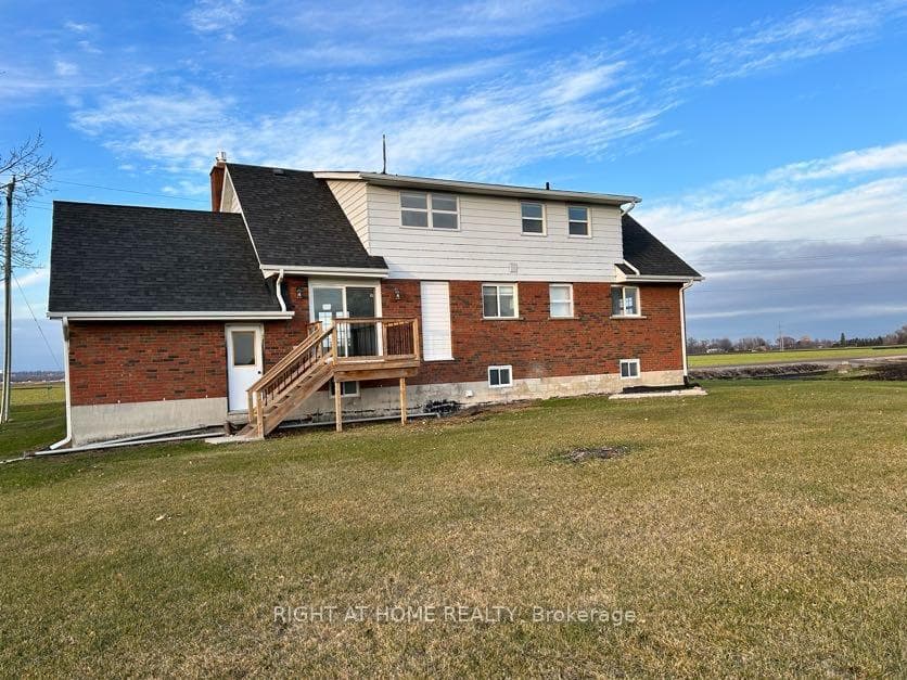 289 Bernhardt Road photo 2