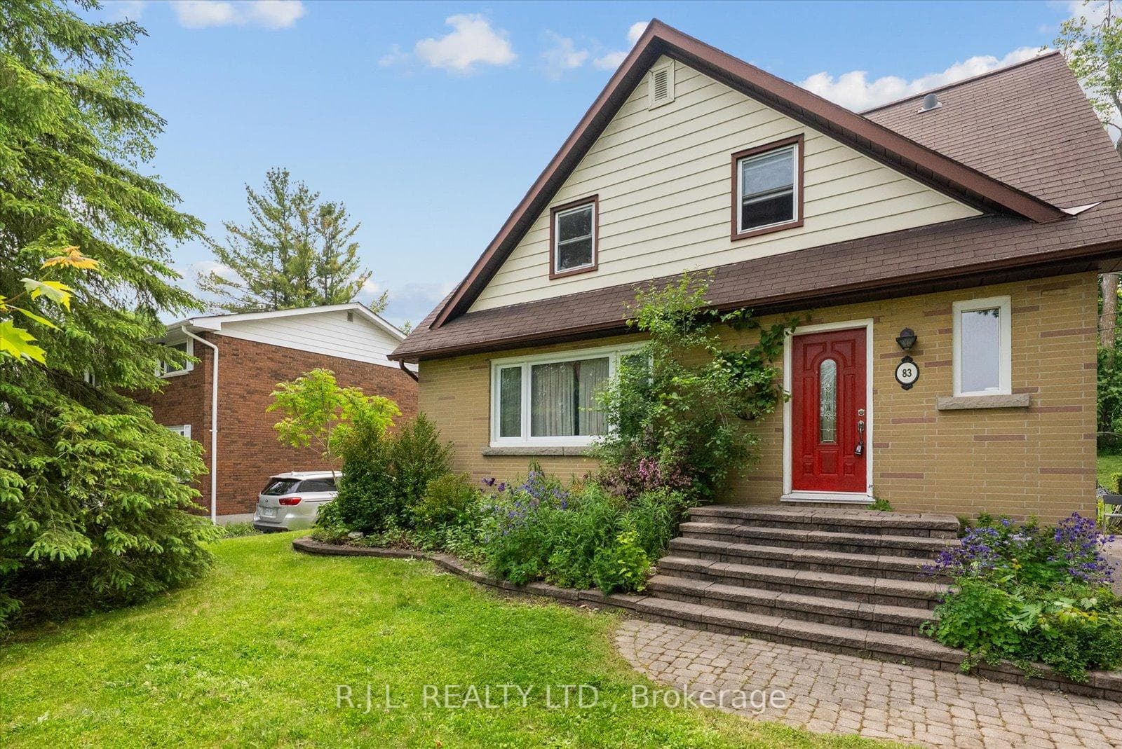 83 Greenhill Drive photo 5