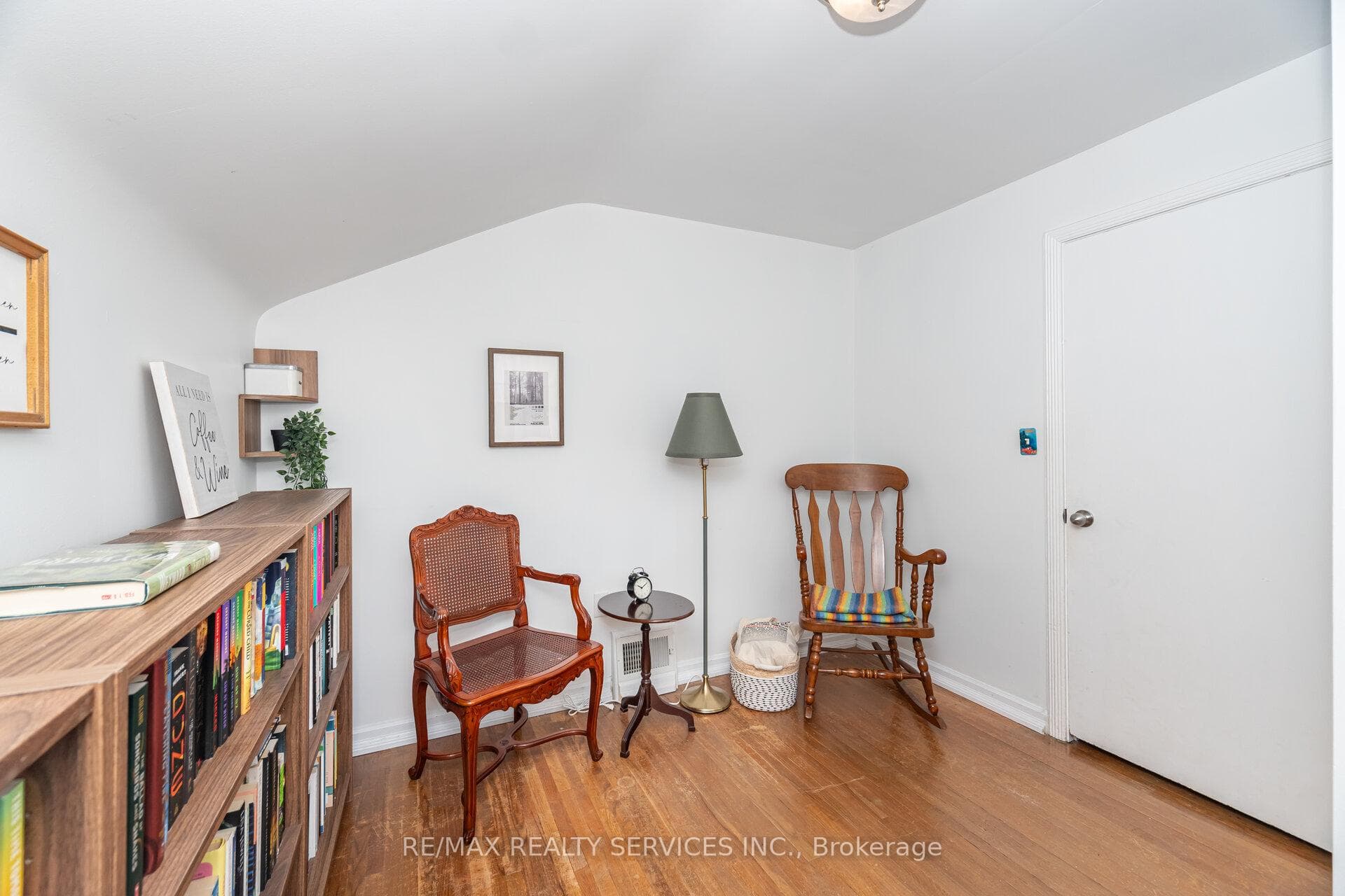 85 Eldomar Avenue photo 24