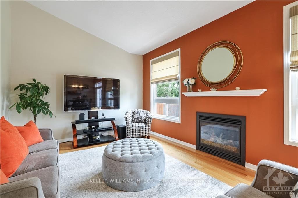 412 LANDSWOOD Way photo 11