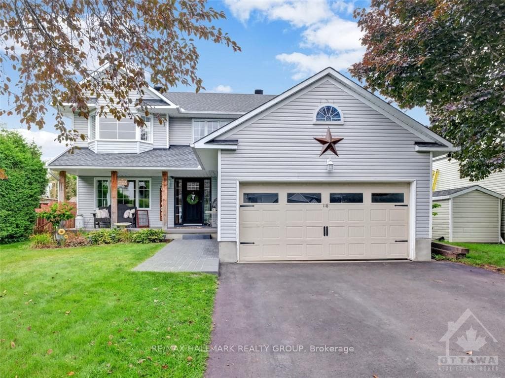 118 TWEED Crescent photo 1