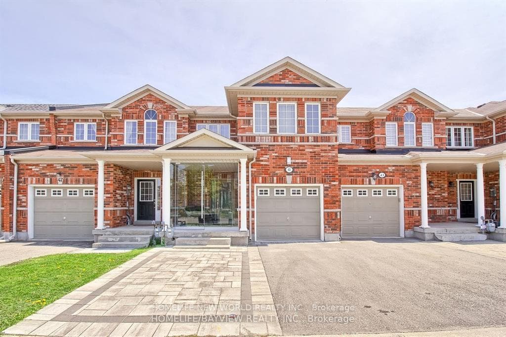 45 Hawkes Drive photo 1