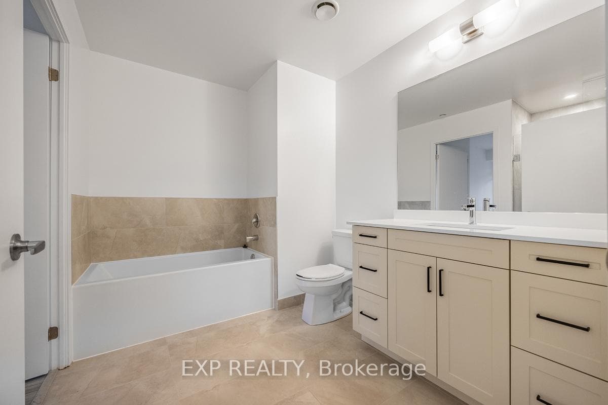 1035 Southdown Road Unit 406 photo 9